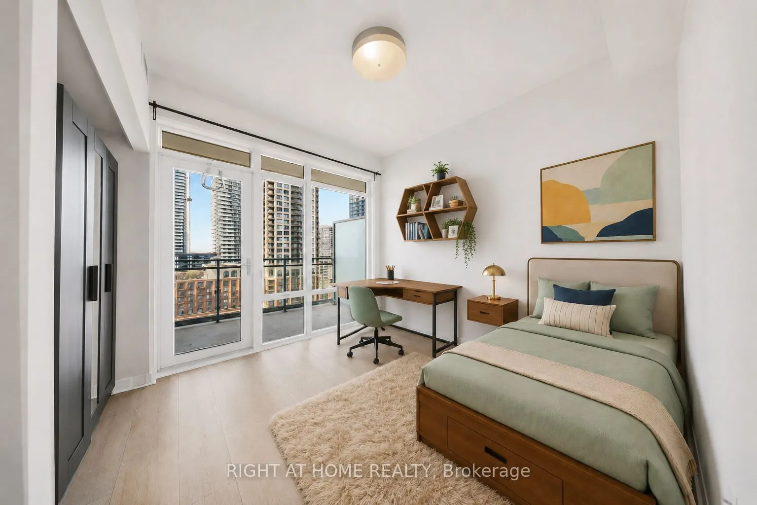 365 Prince Of Wales Drive #1105