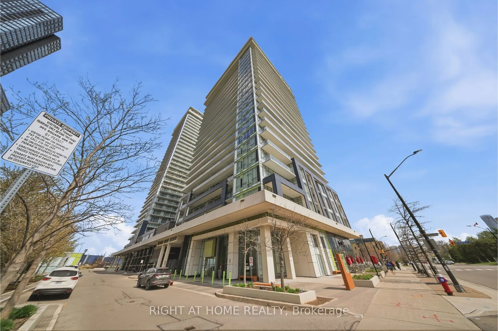 365 Prince Of Wales Drive #1105