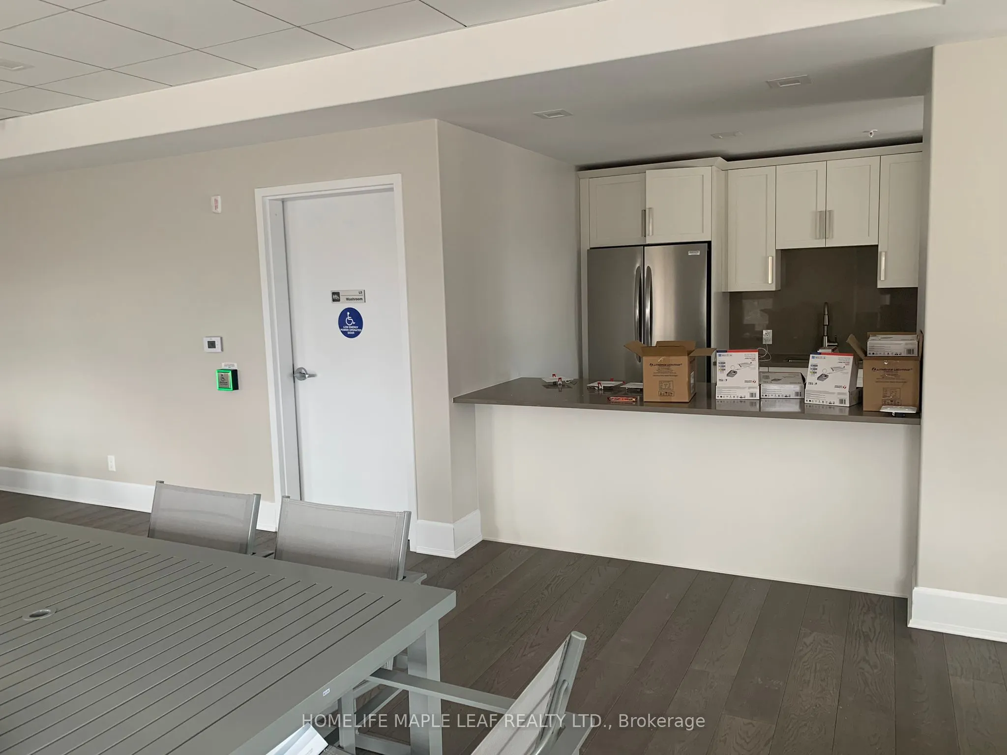 105 Spencer Avenue #304
