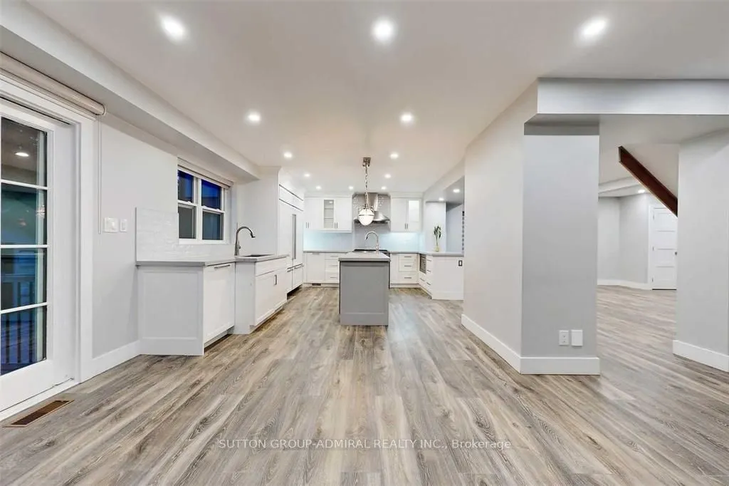 5 Donnybrook Lane