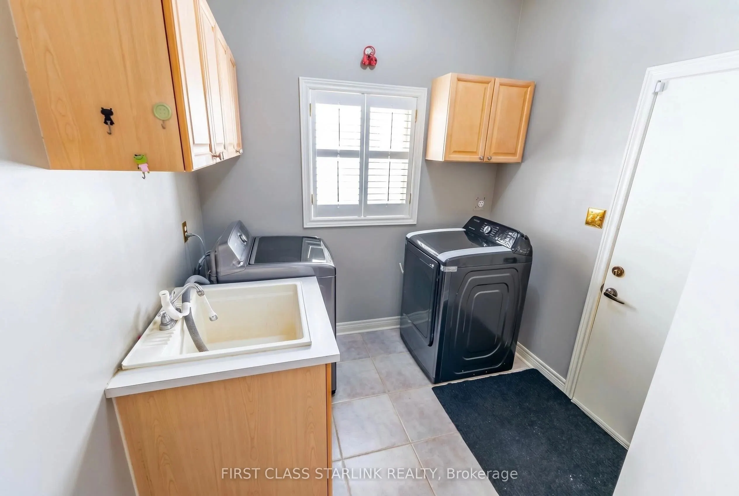 5467 Planters Wood Court