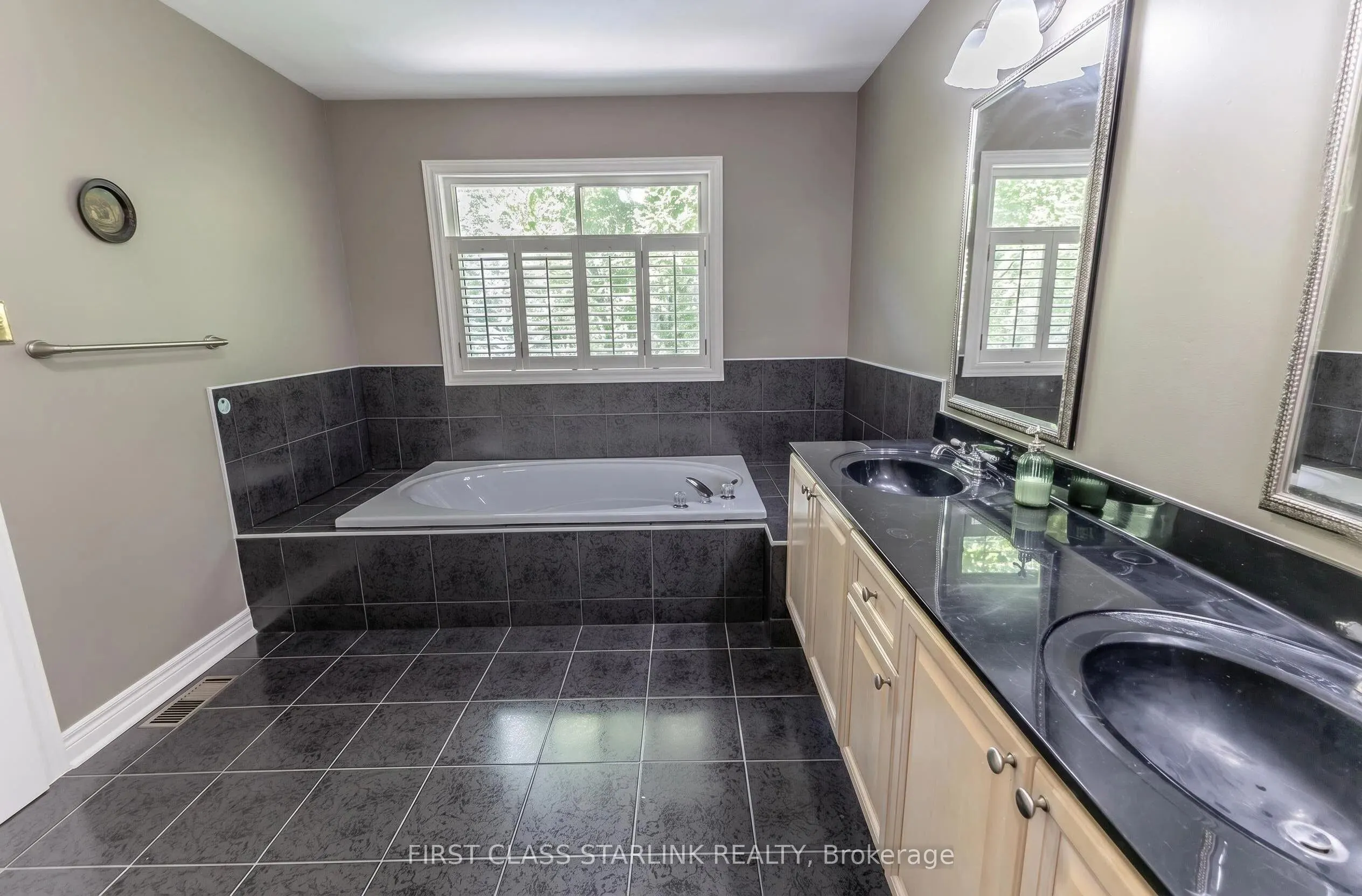 5467 Planters Wood Court
