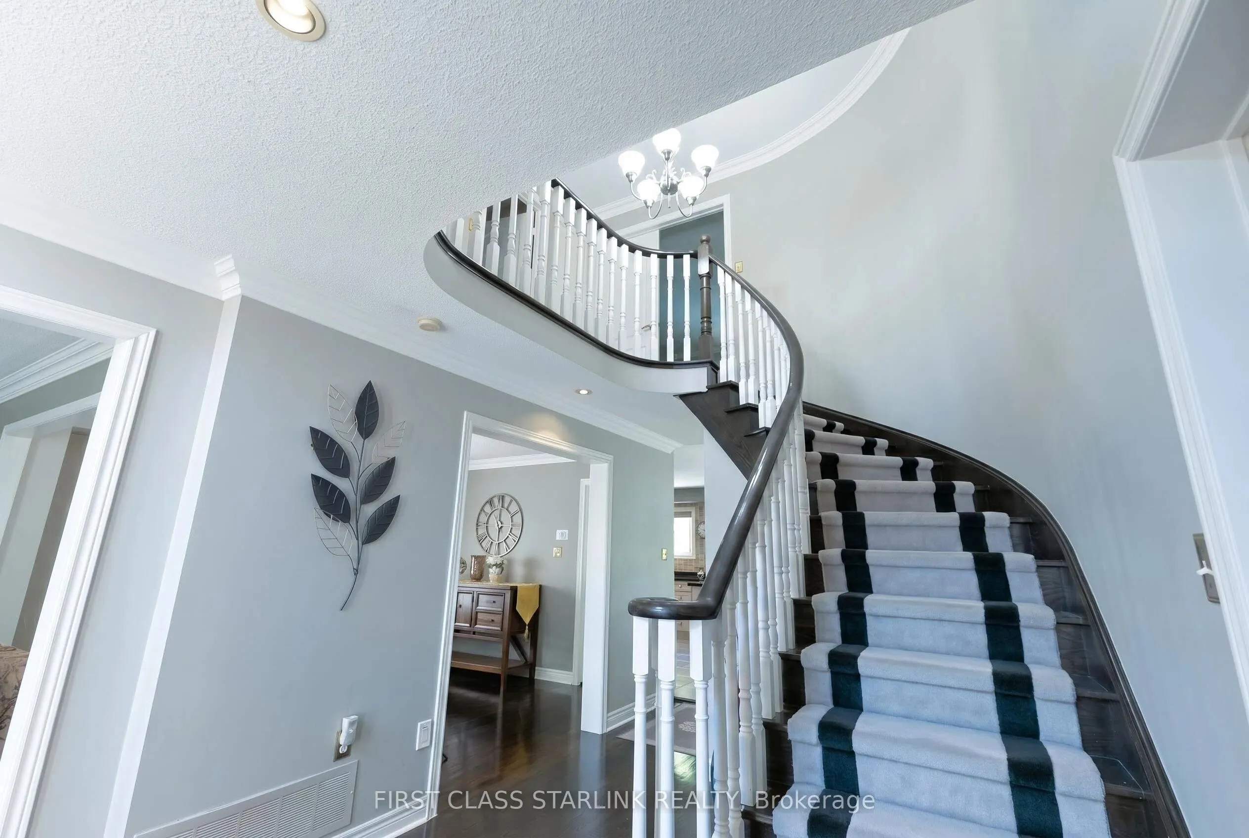 5467 Planters Wood Court