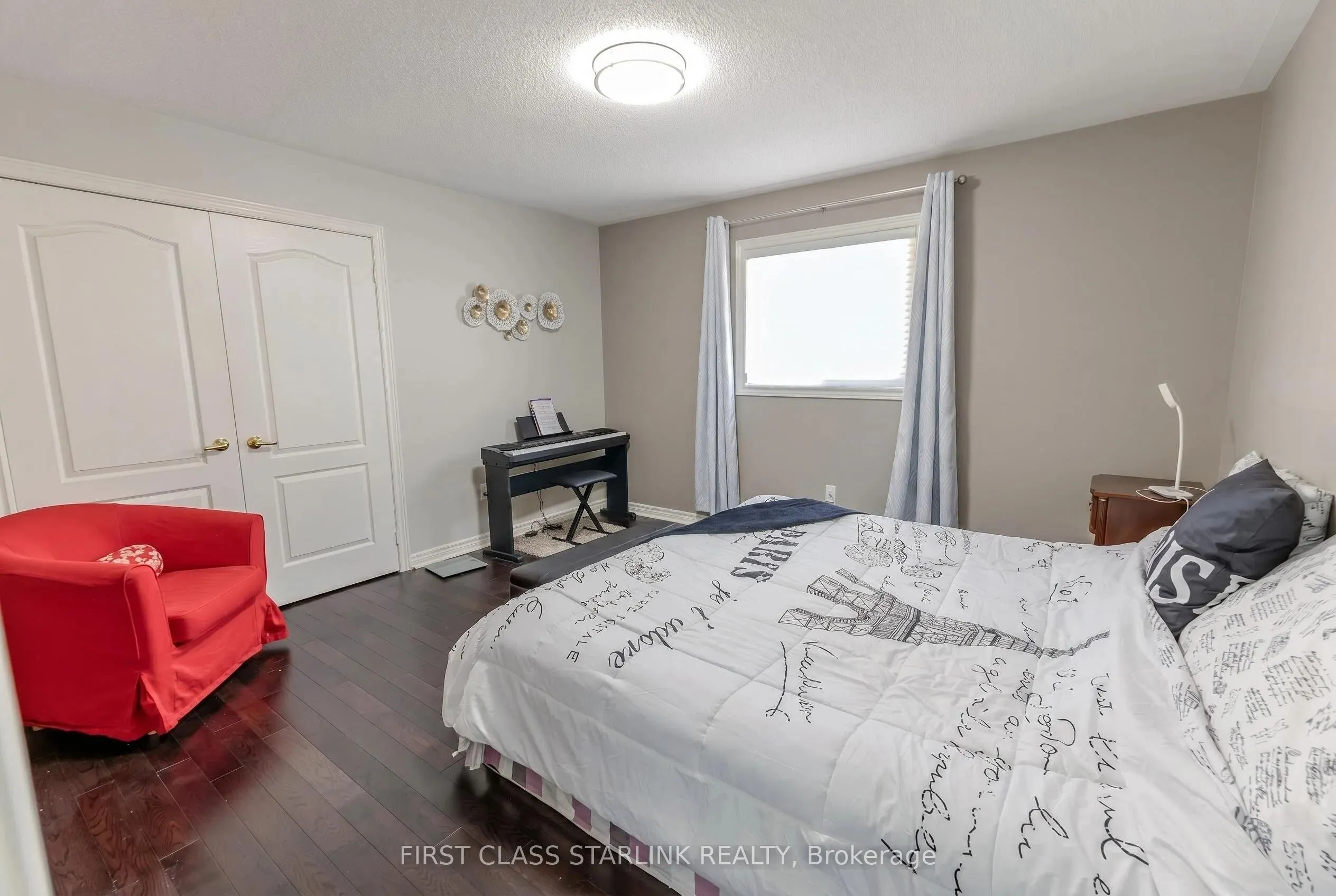 5467 Planters Wood Court