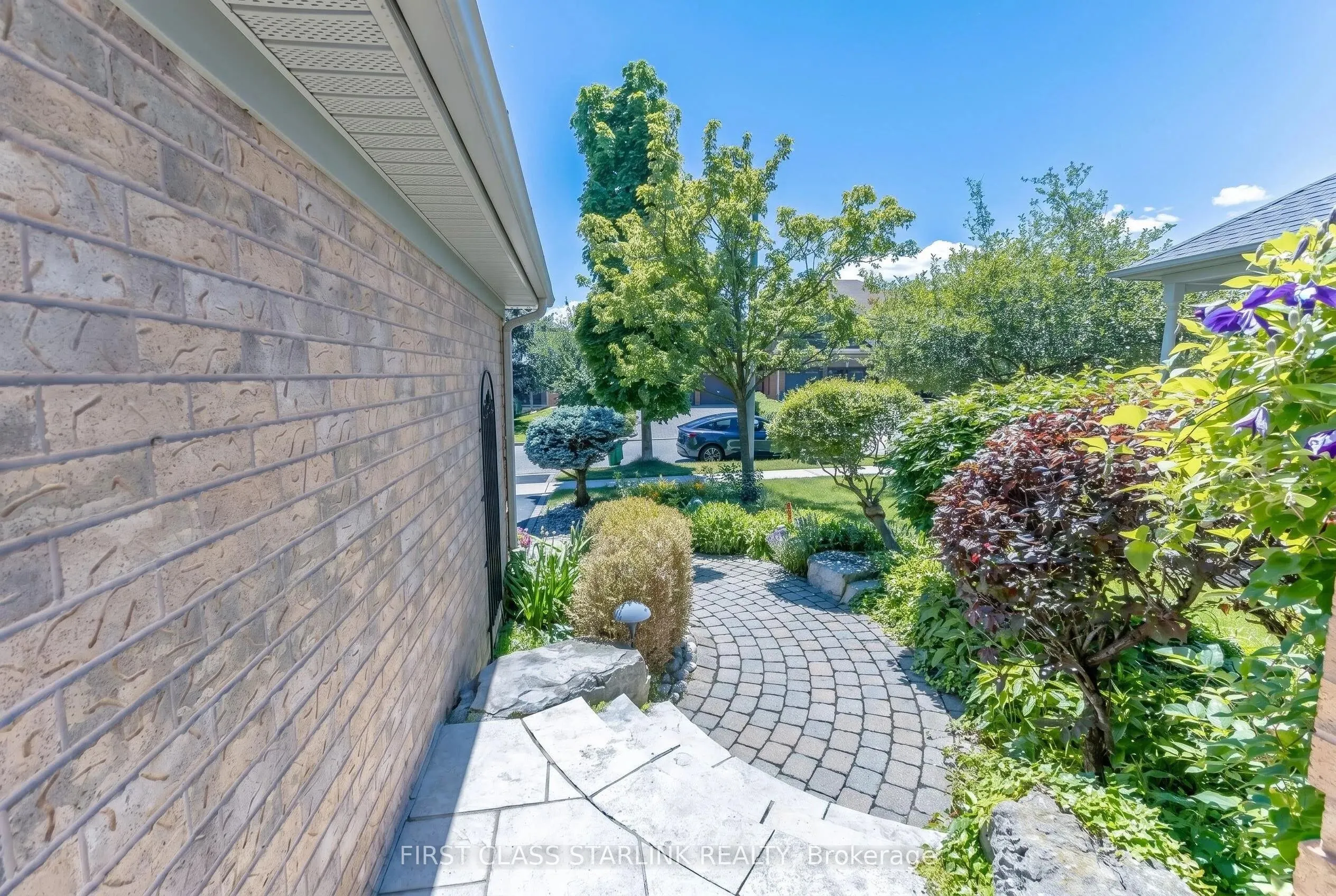 5467 Planters Wood Court