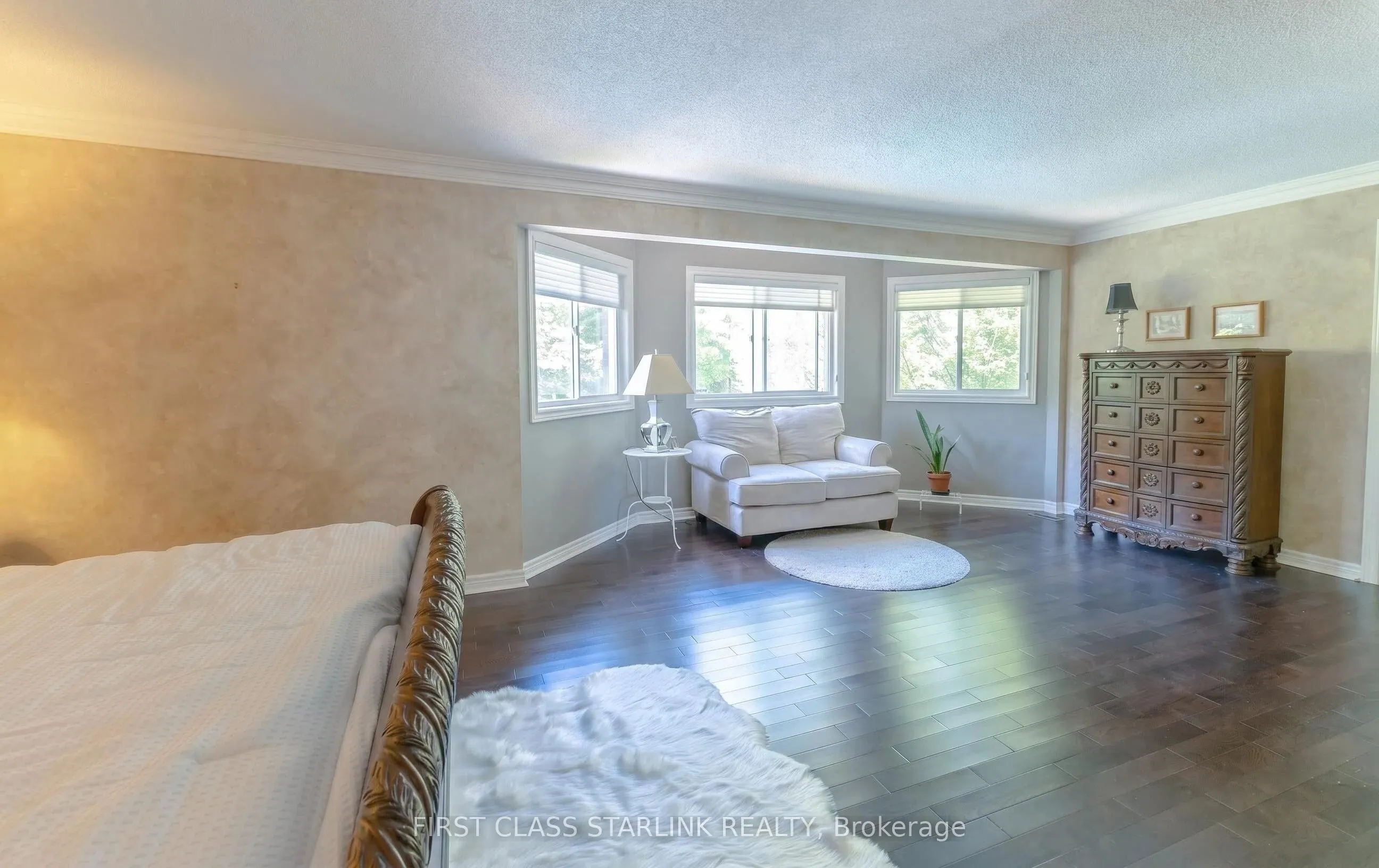 5467 Planters Wood Court