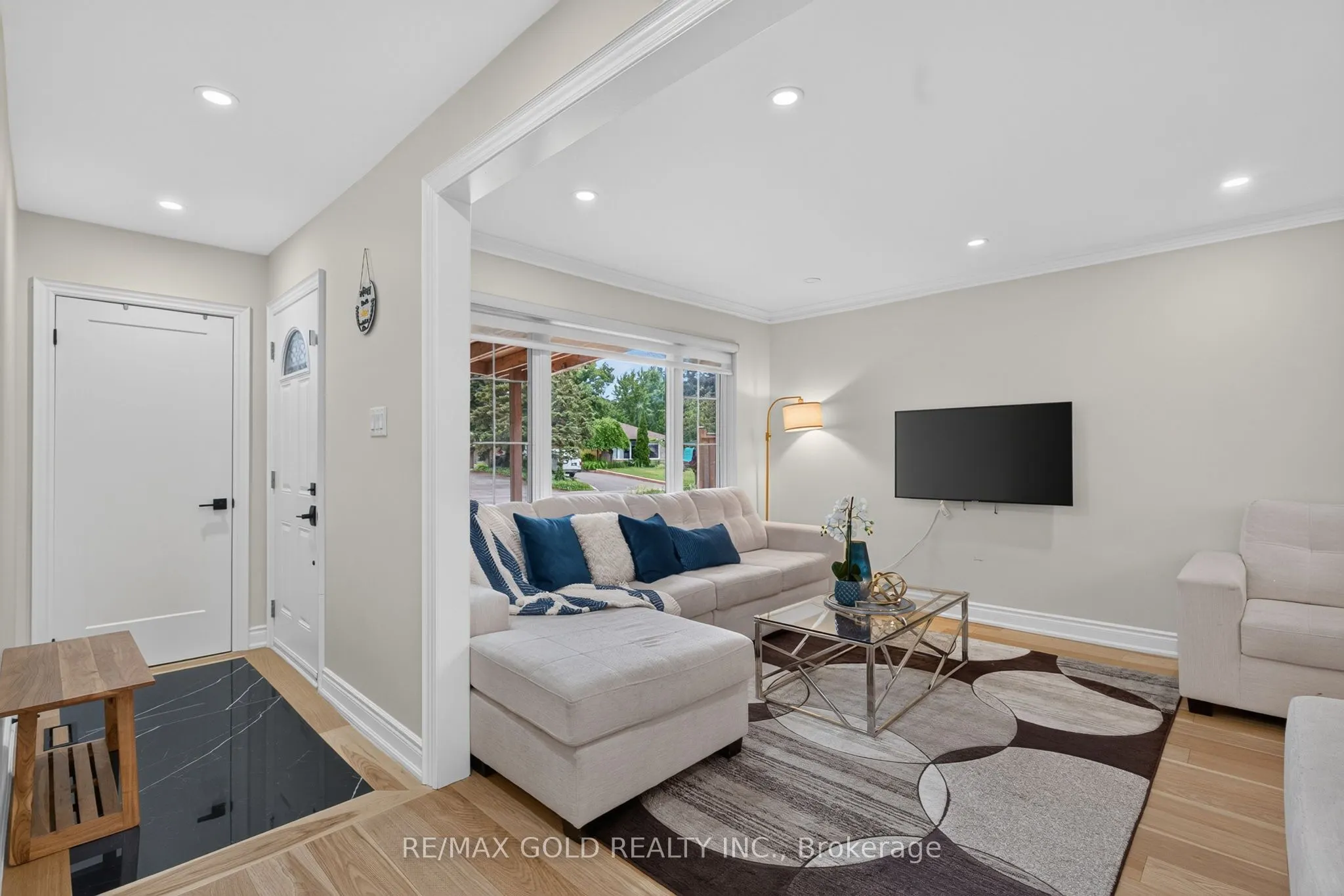 40 Devonshire Drive