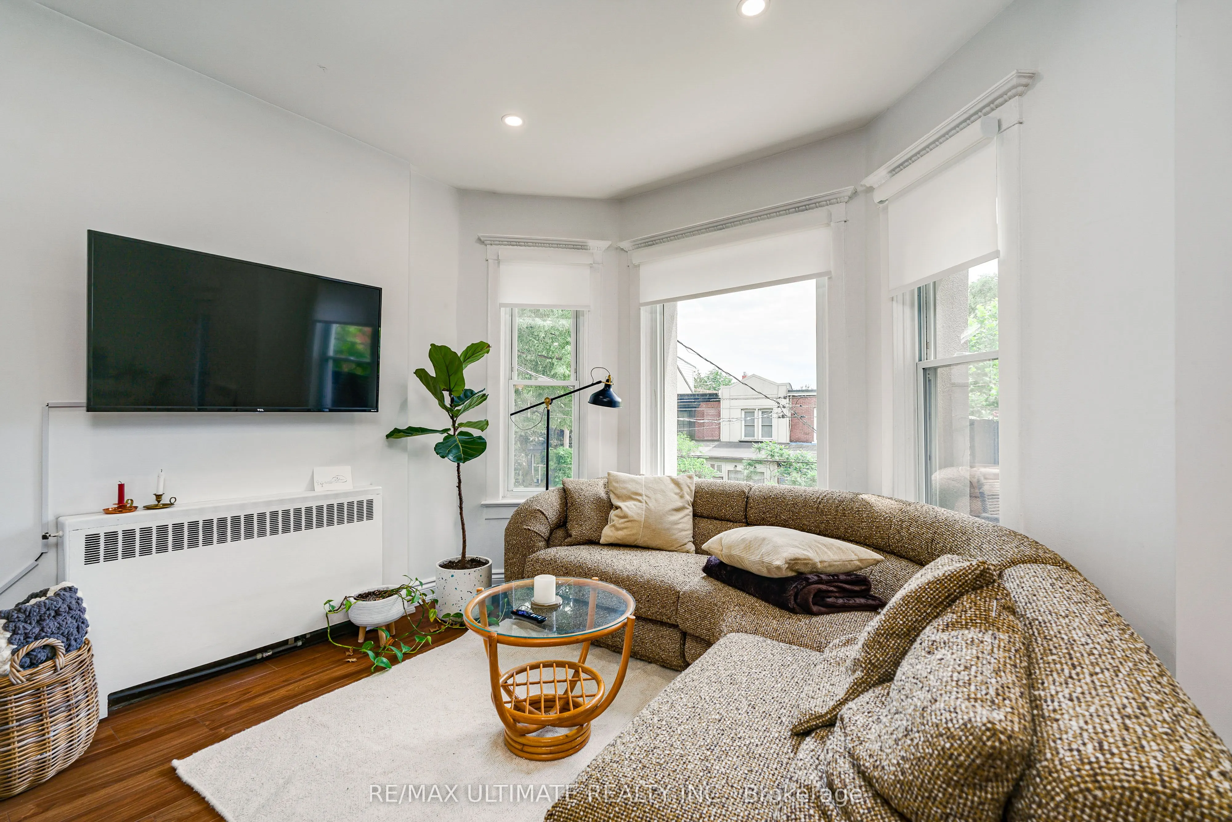 56 WRIGHT Avenue
