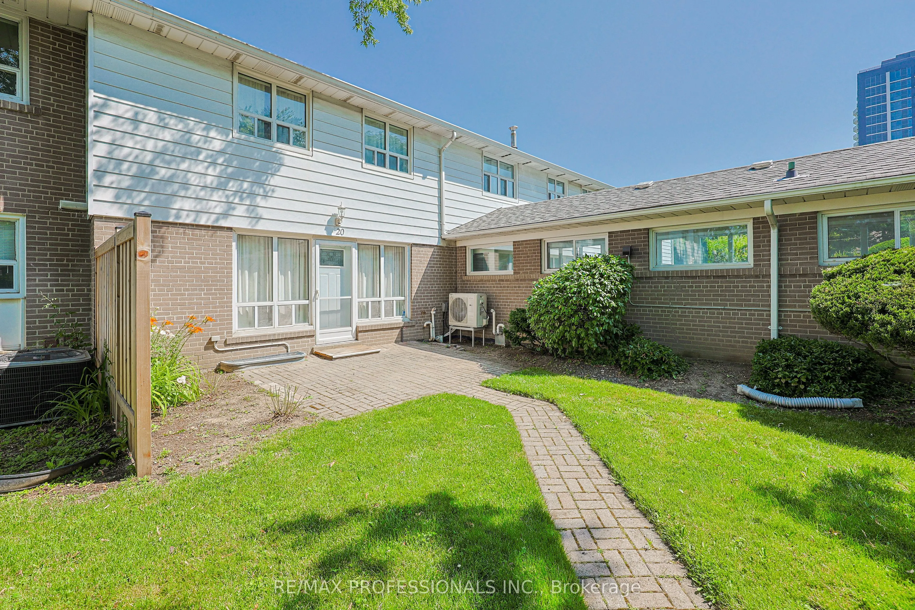 160 Carsbrooke Road #20
