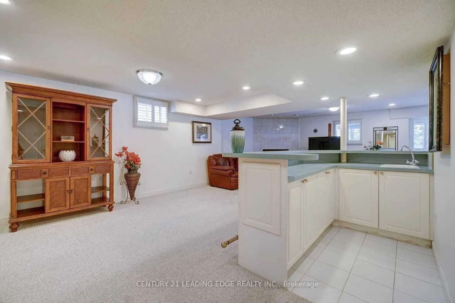 1374 Heritage Way #Lower