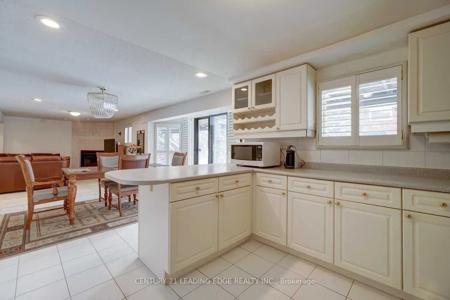 1374 Heritage Way #Lower