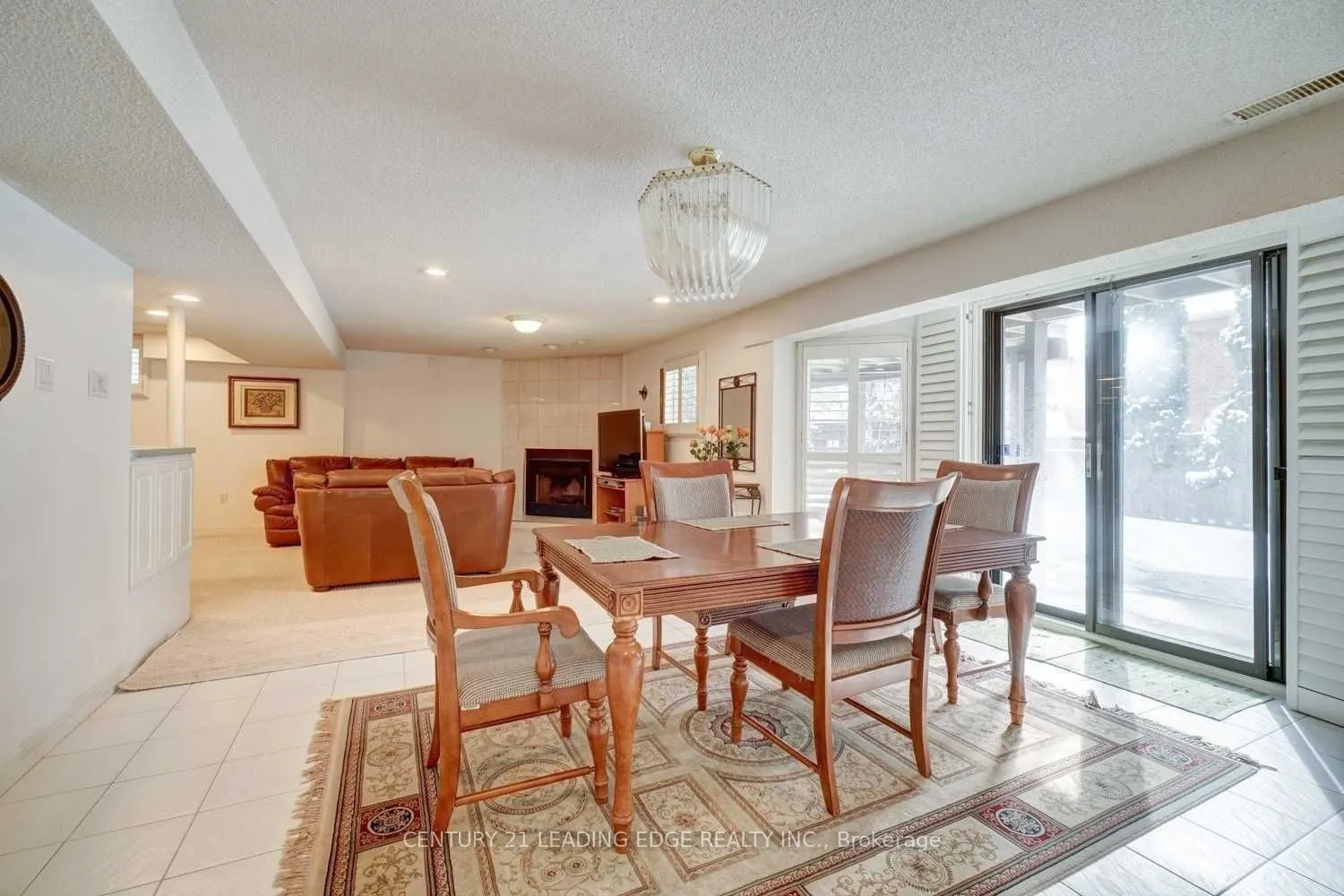 1374 Heritage Way #Lower