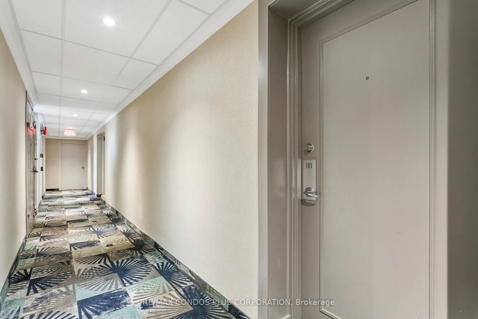 185 Stephen Drive #101