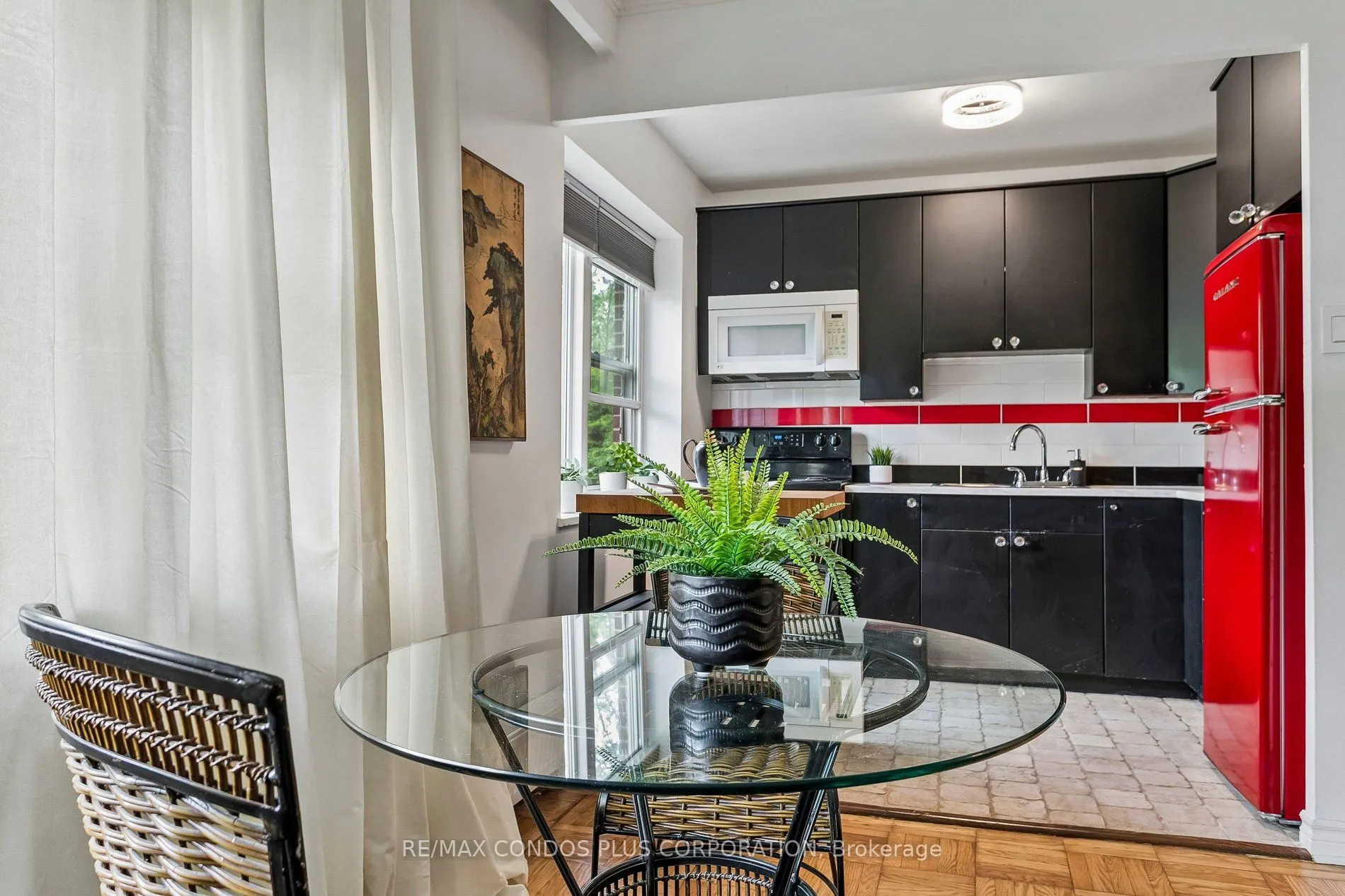 185 Stephen Drive #101