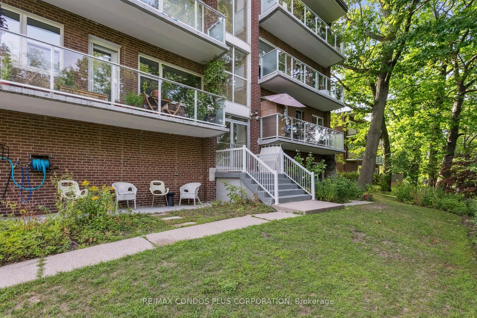 185 Stephen Drive #101