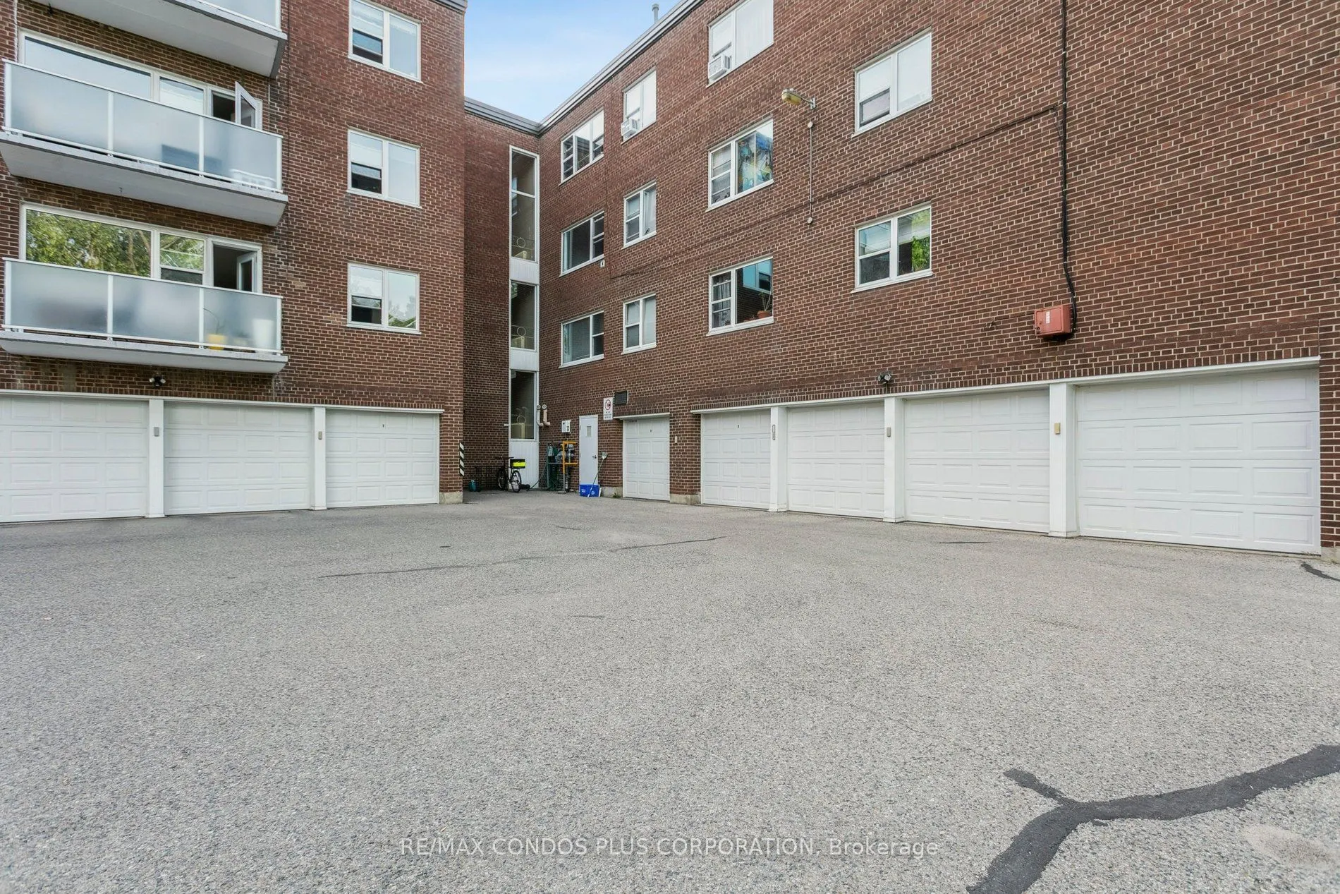185 Stephen Drive #101