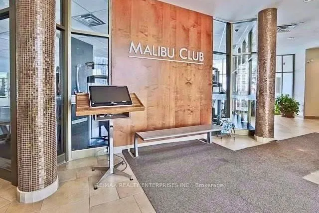 2261 Lake Shore Boulevard W #607