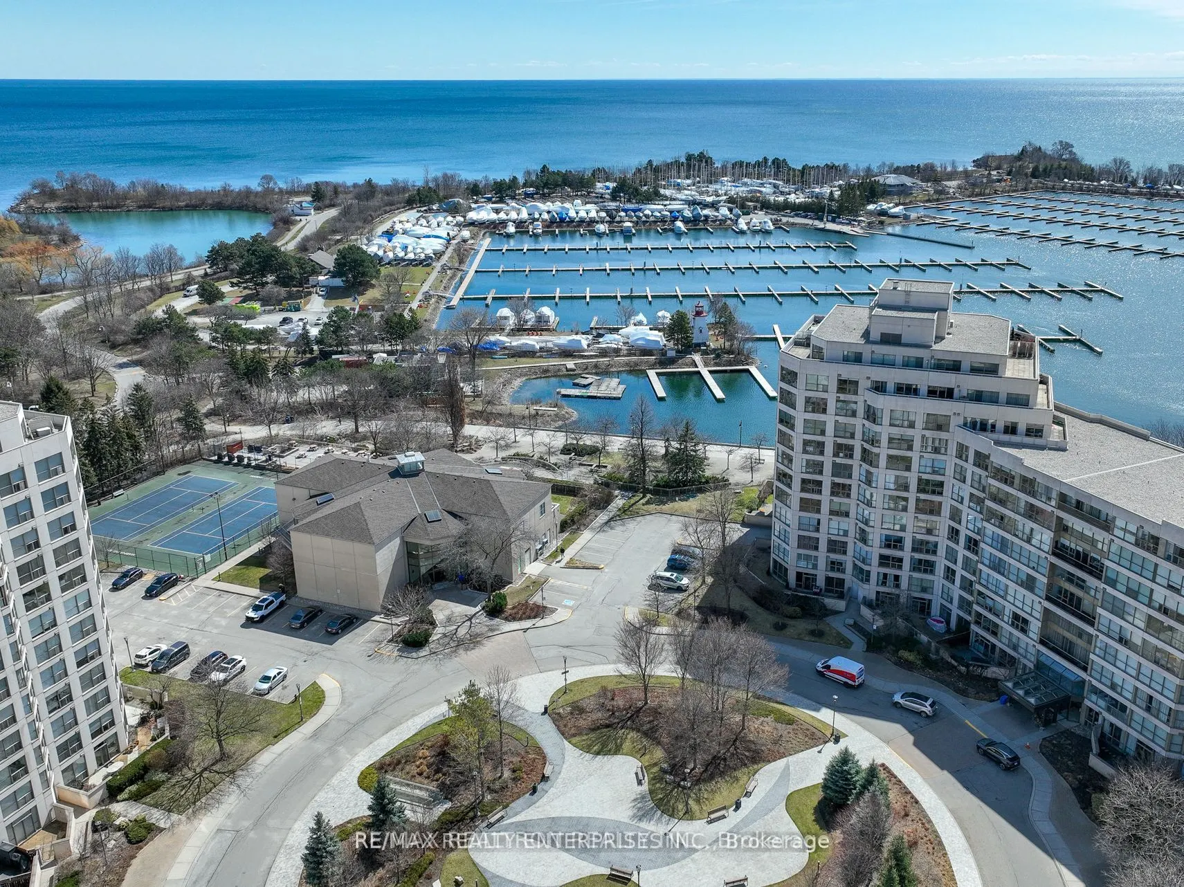 2261 Lake Shore Boulevard W #607