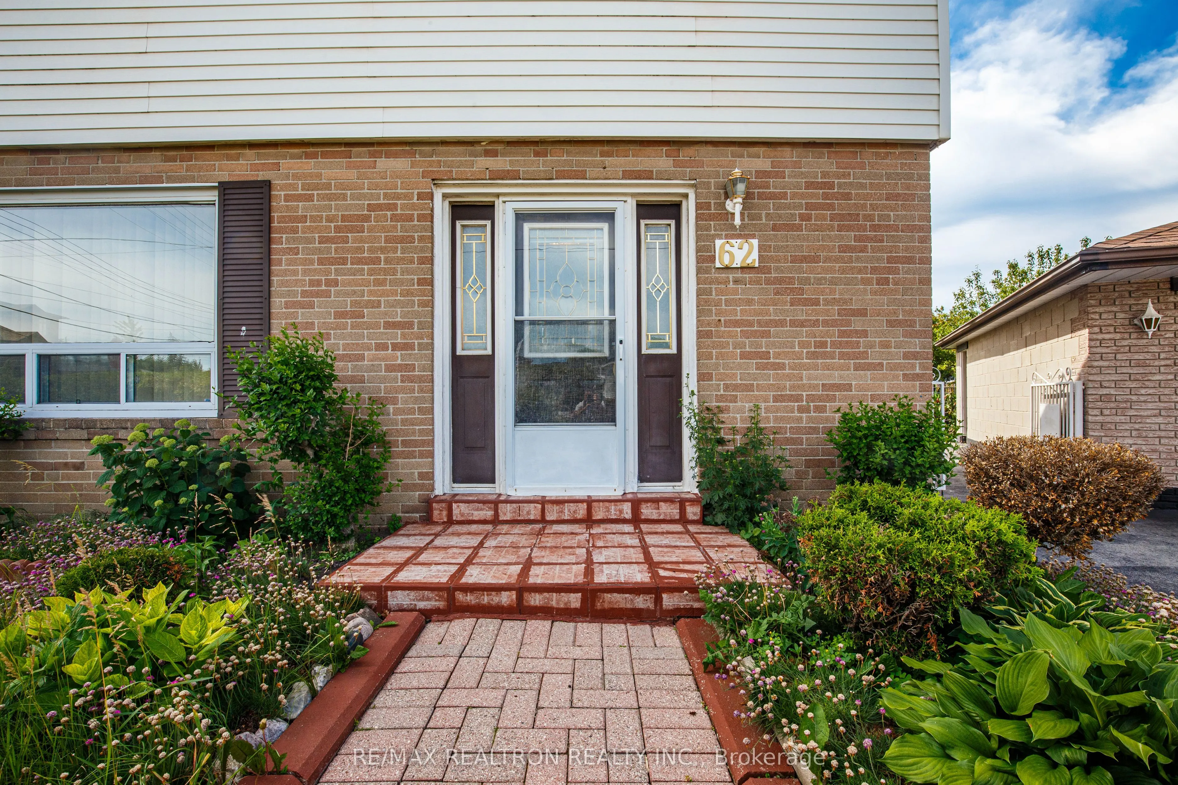 62 Hullmar Drive