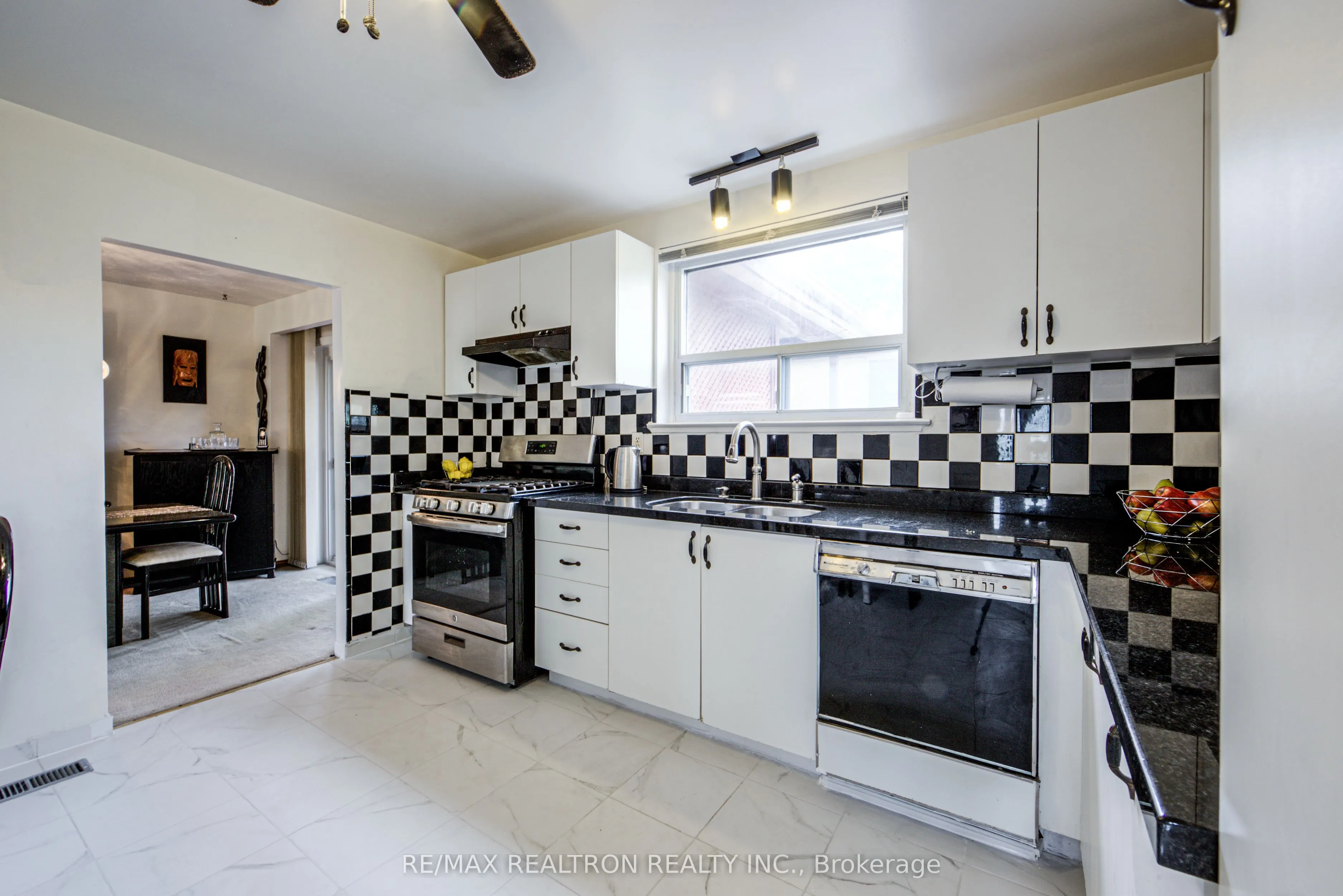 62 Hullmar Drive