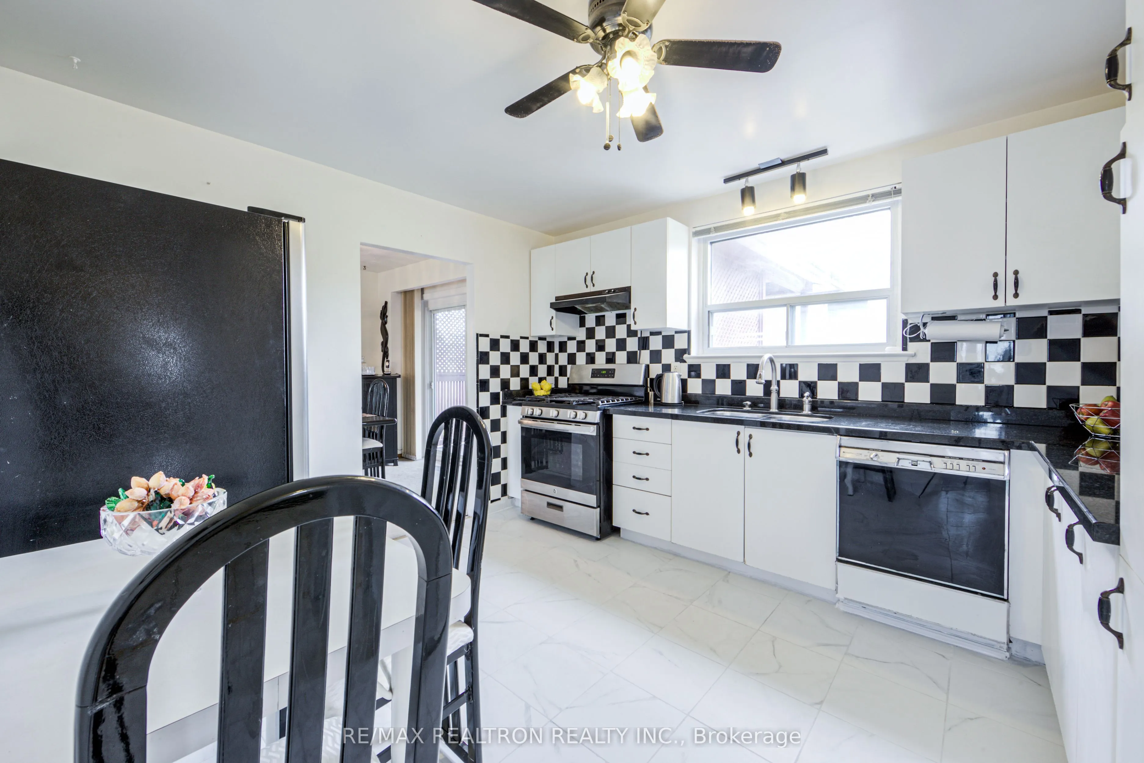 62 Hullmar Drive