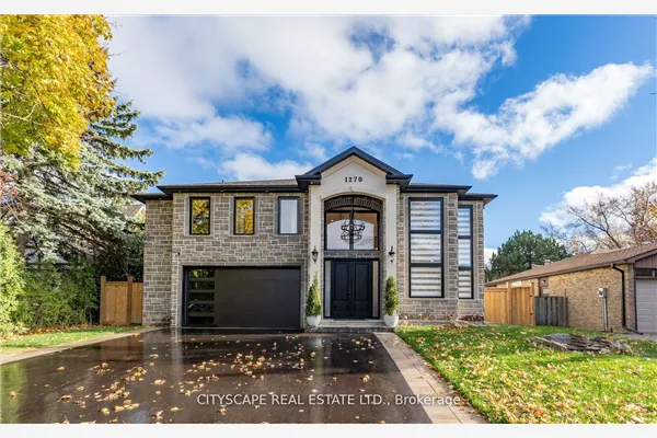 1270 Saginaw Crescent