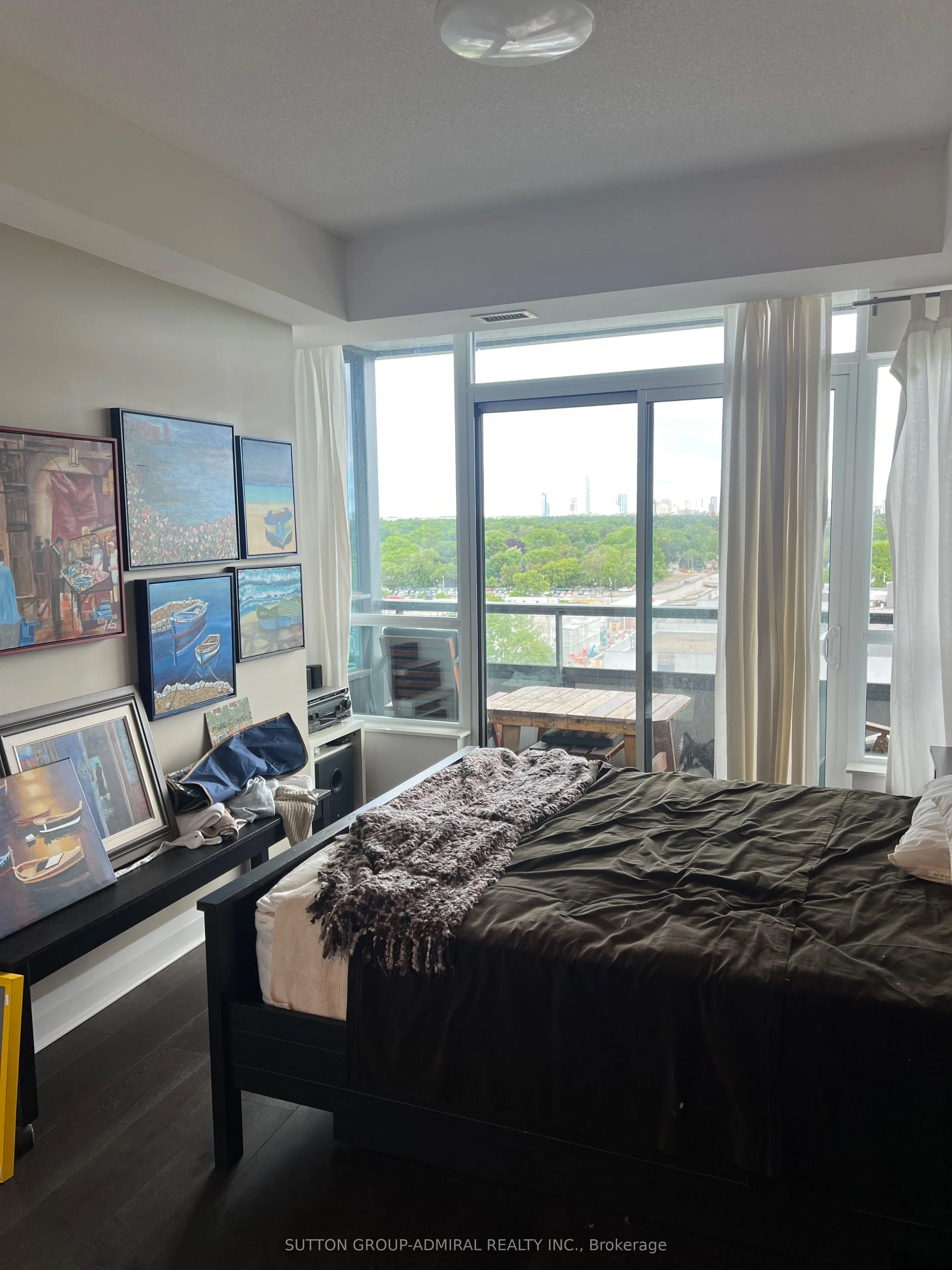 1 Hurontario Street #1108