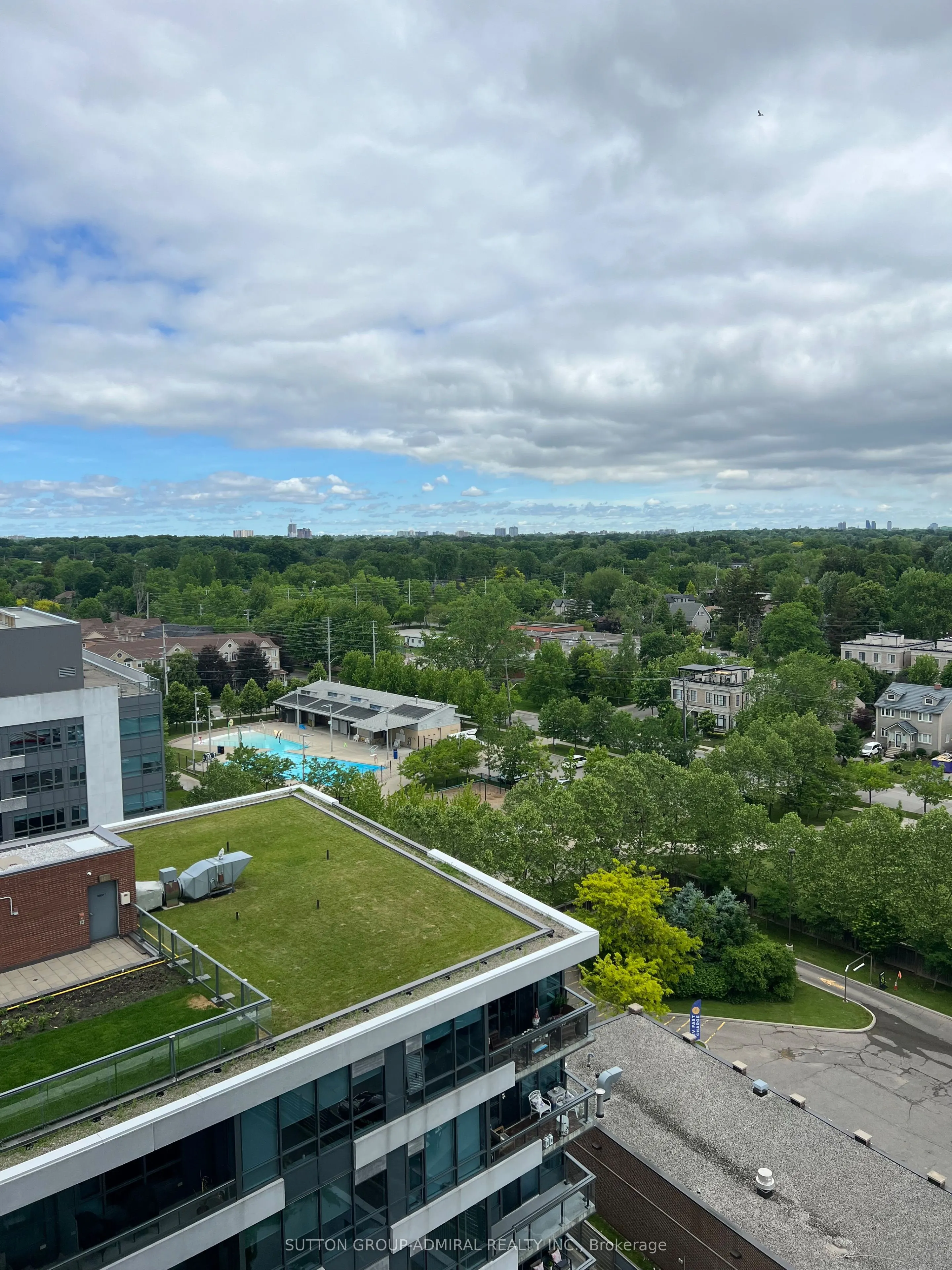 1 Hurontario Street #1108