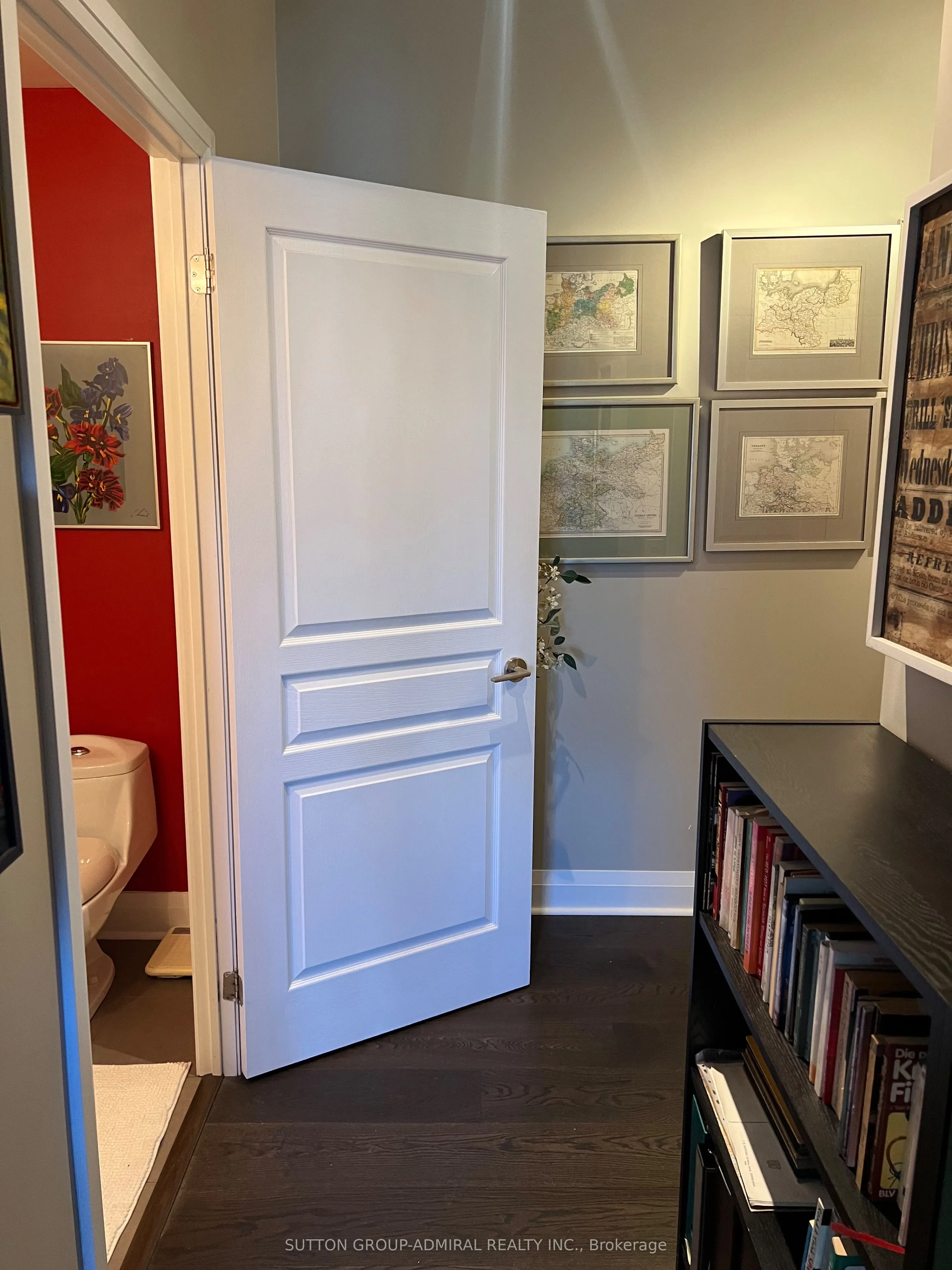 1 Hurontario Street #1108