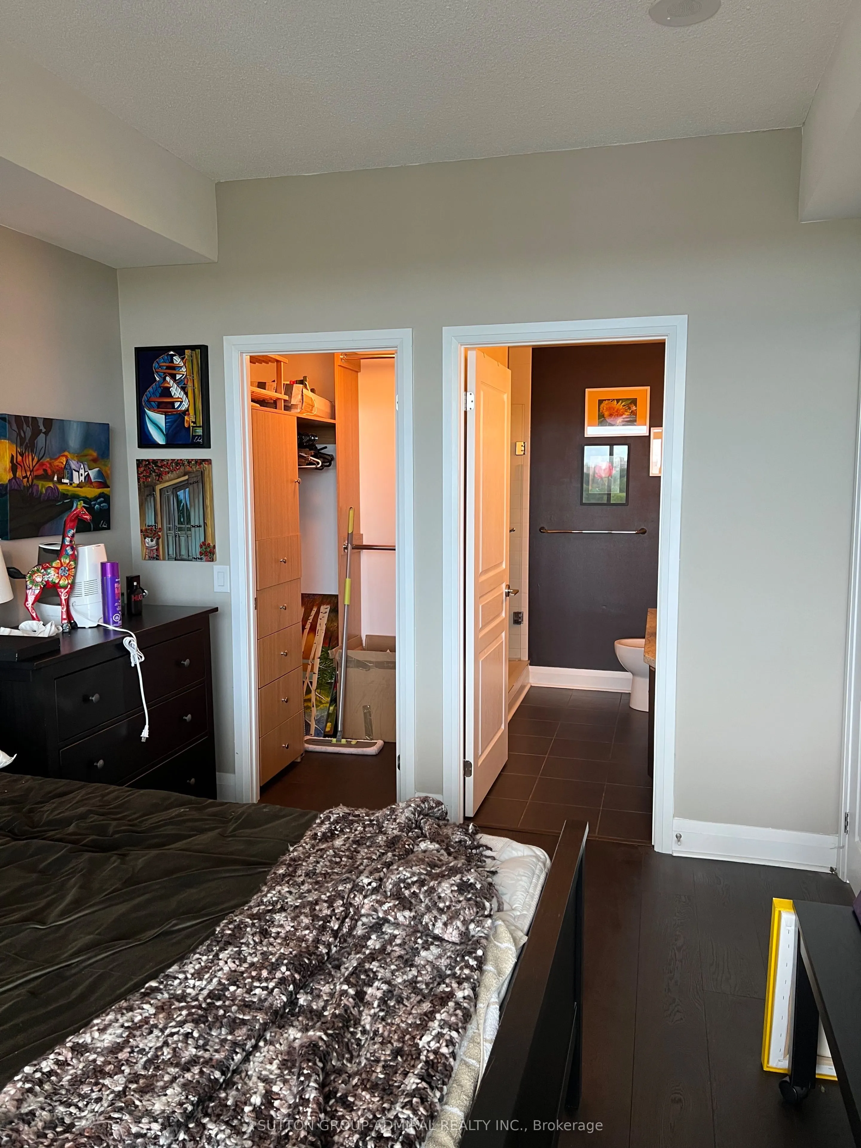 1 Hurontario Street #1108