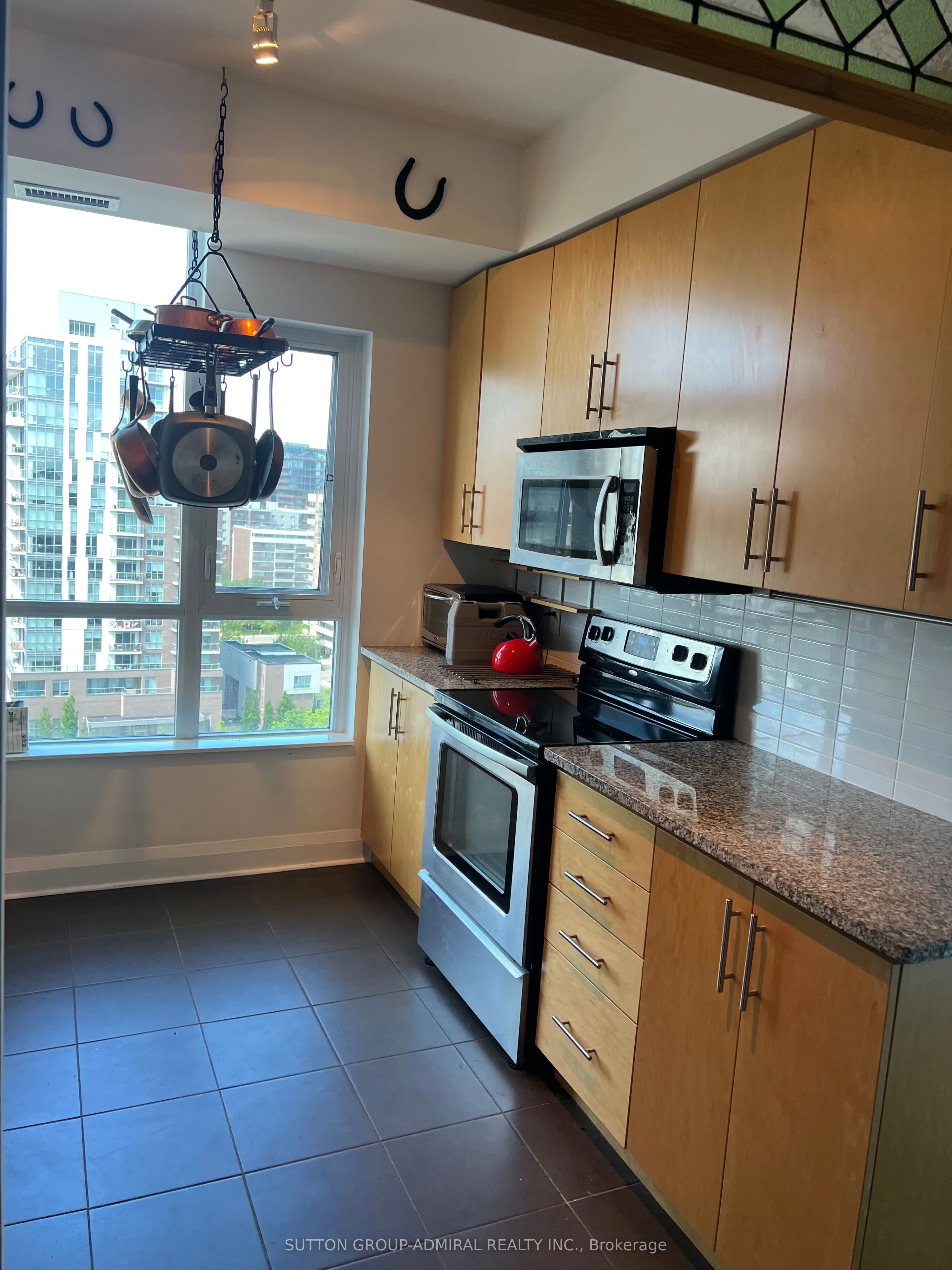 1 Hurontario Street #1108