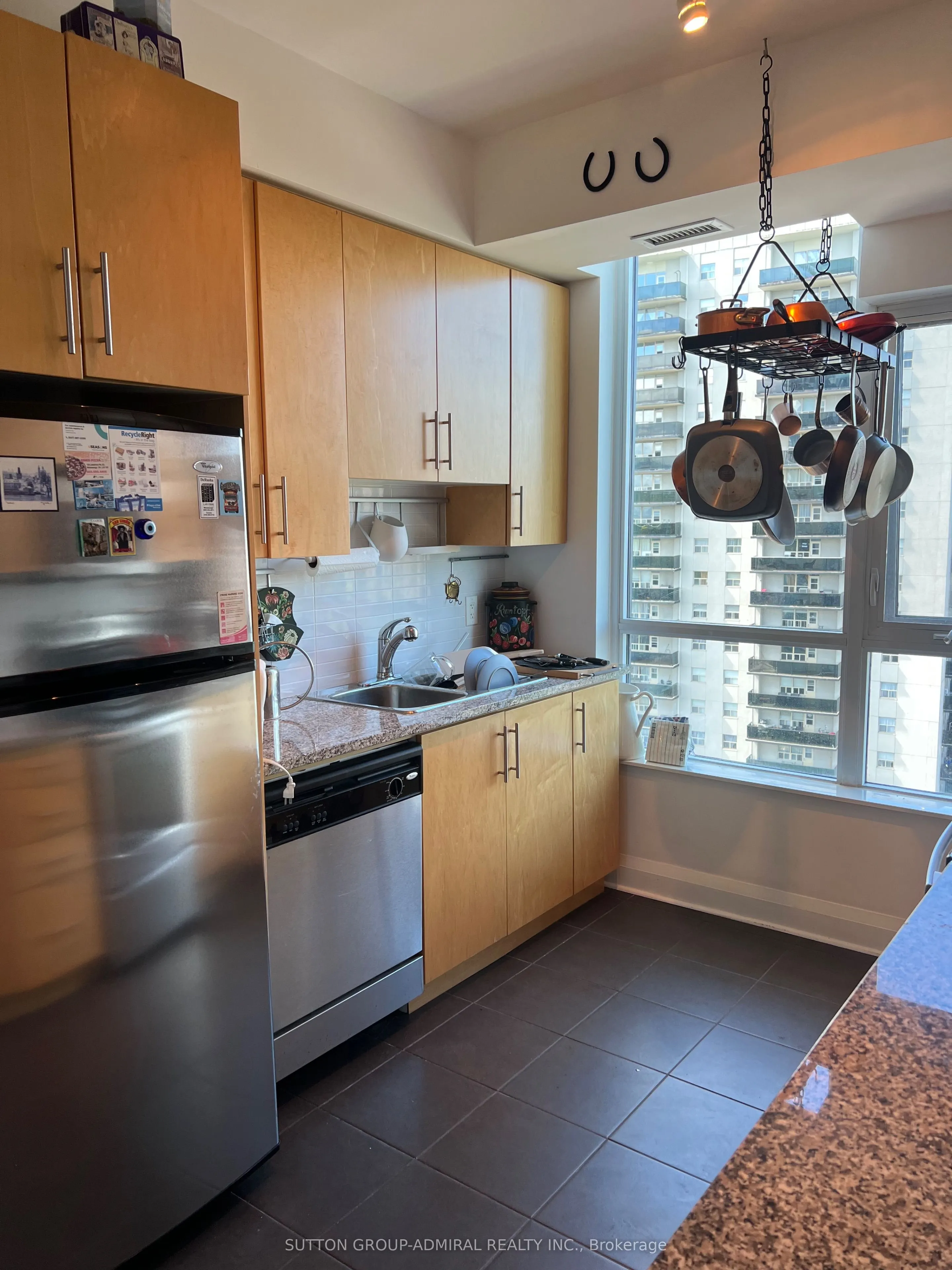 1 Hurontario Street #1108