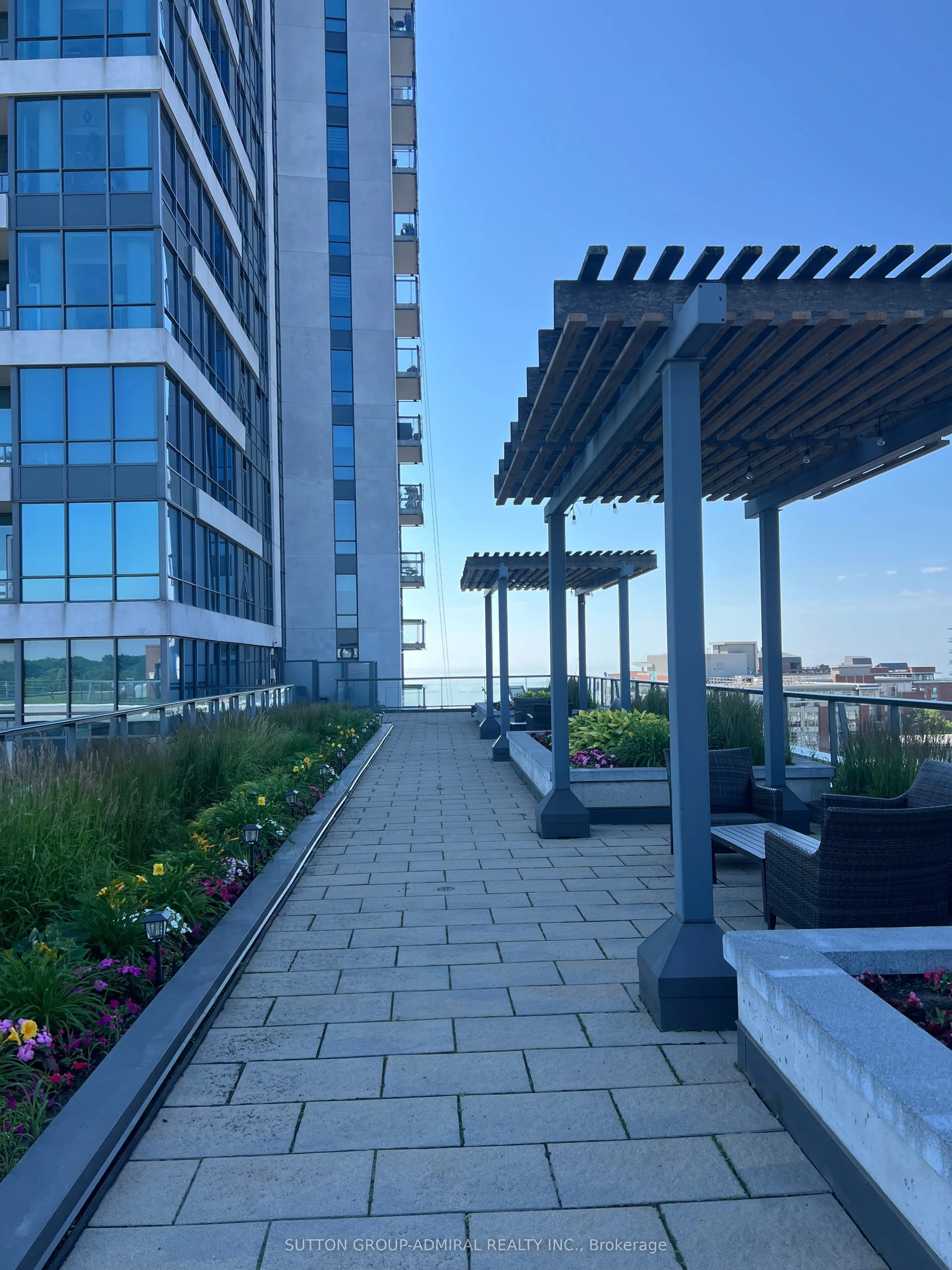 1 Hurontario Street #1108