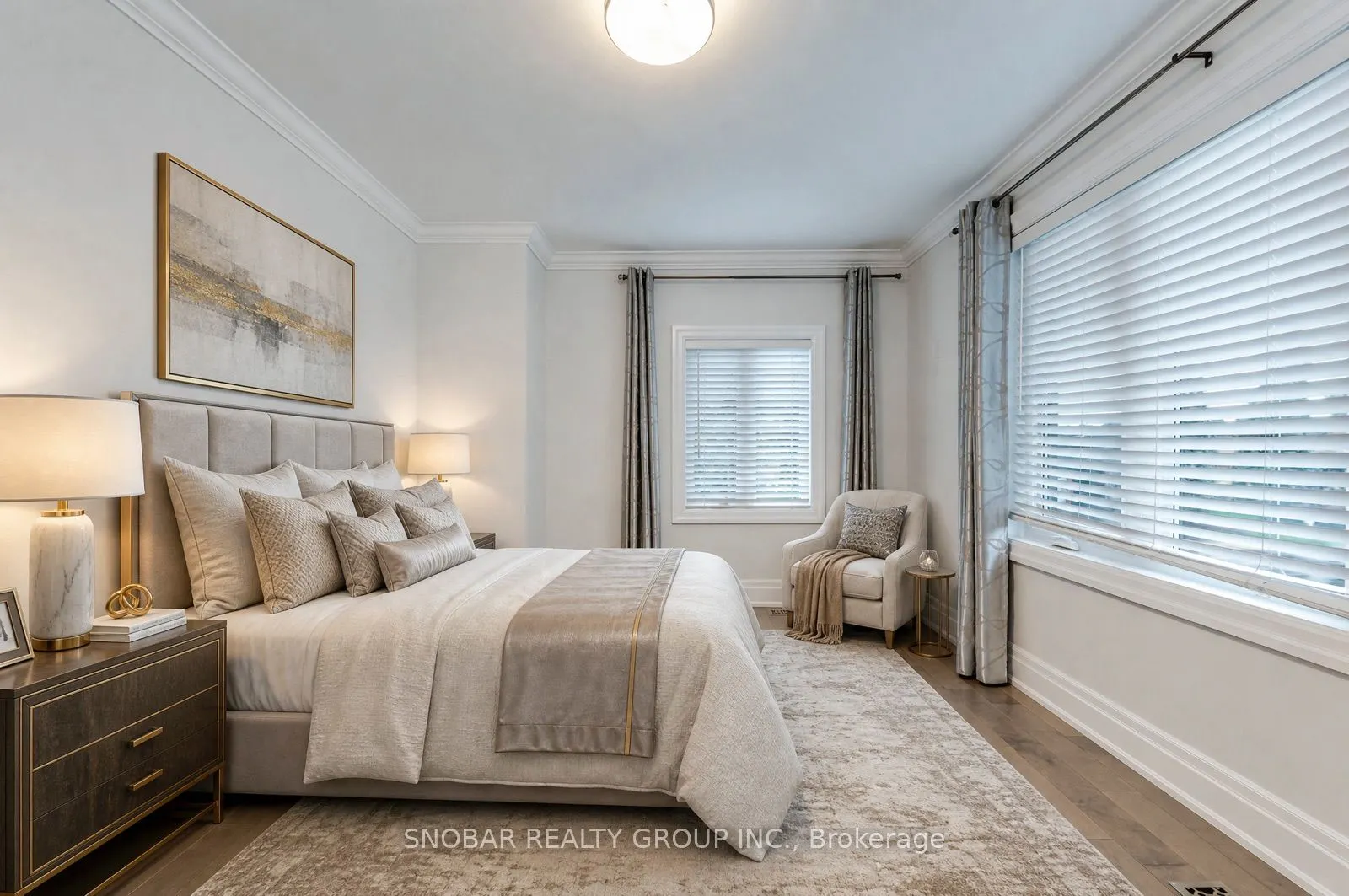 1 Aura Lea Boulevard