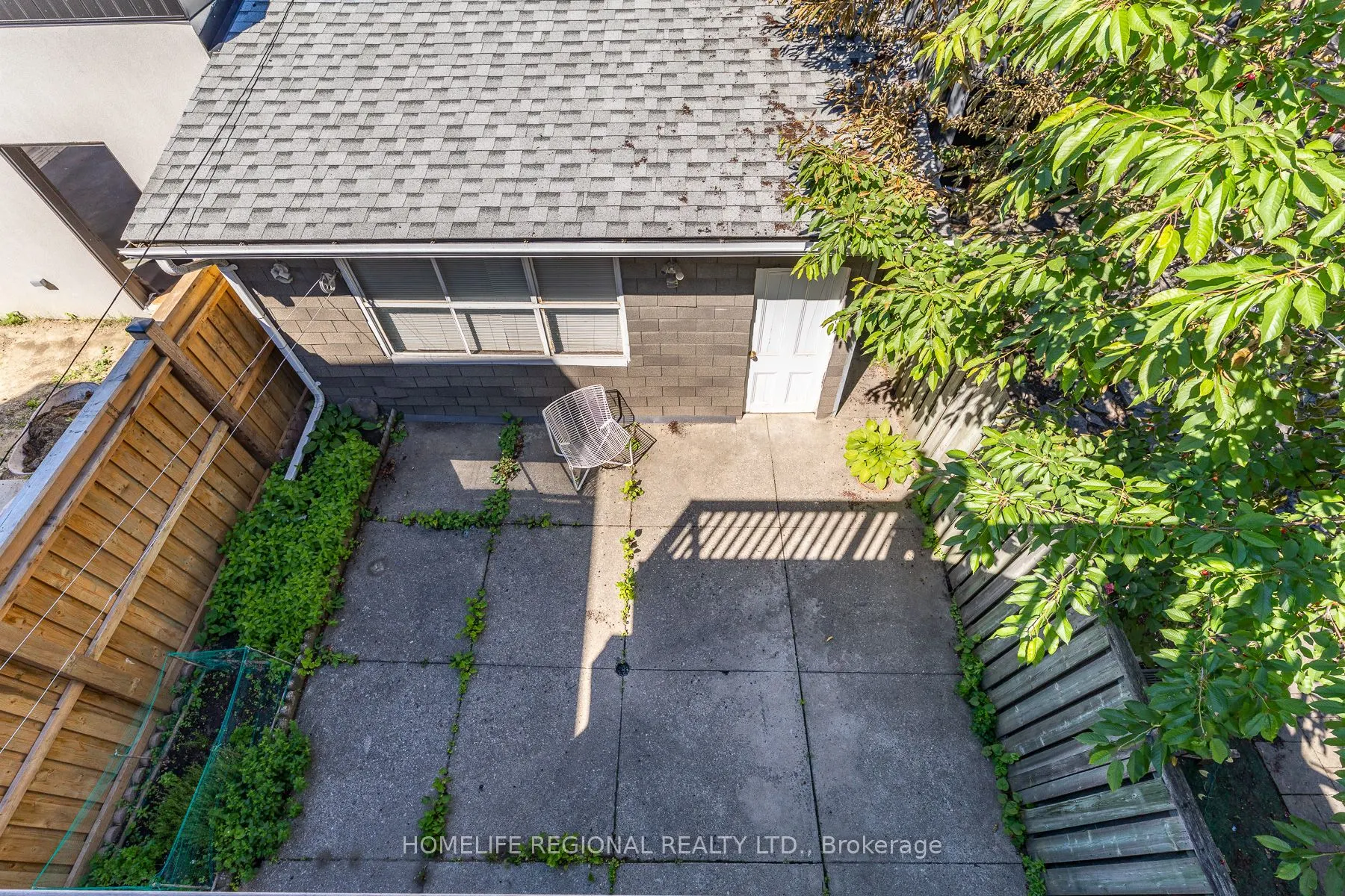 122 Emerson Avenue