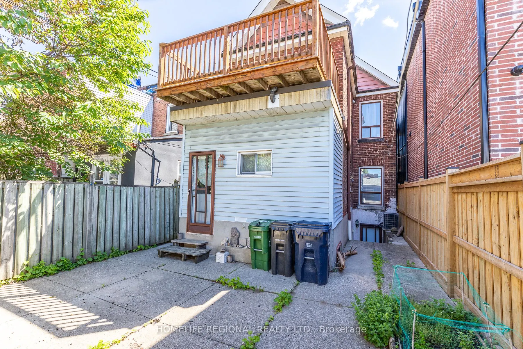122 Emerson Avenue