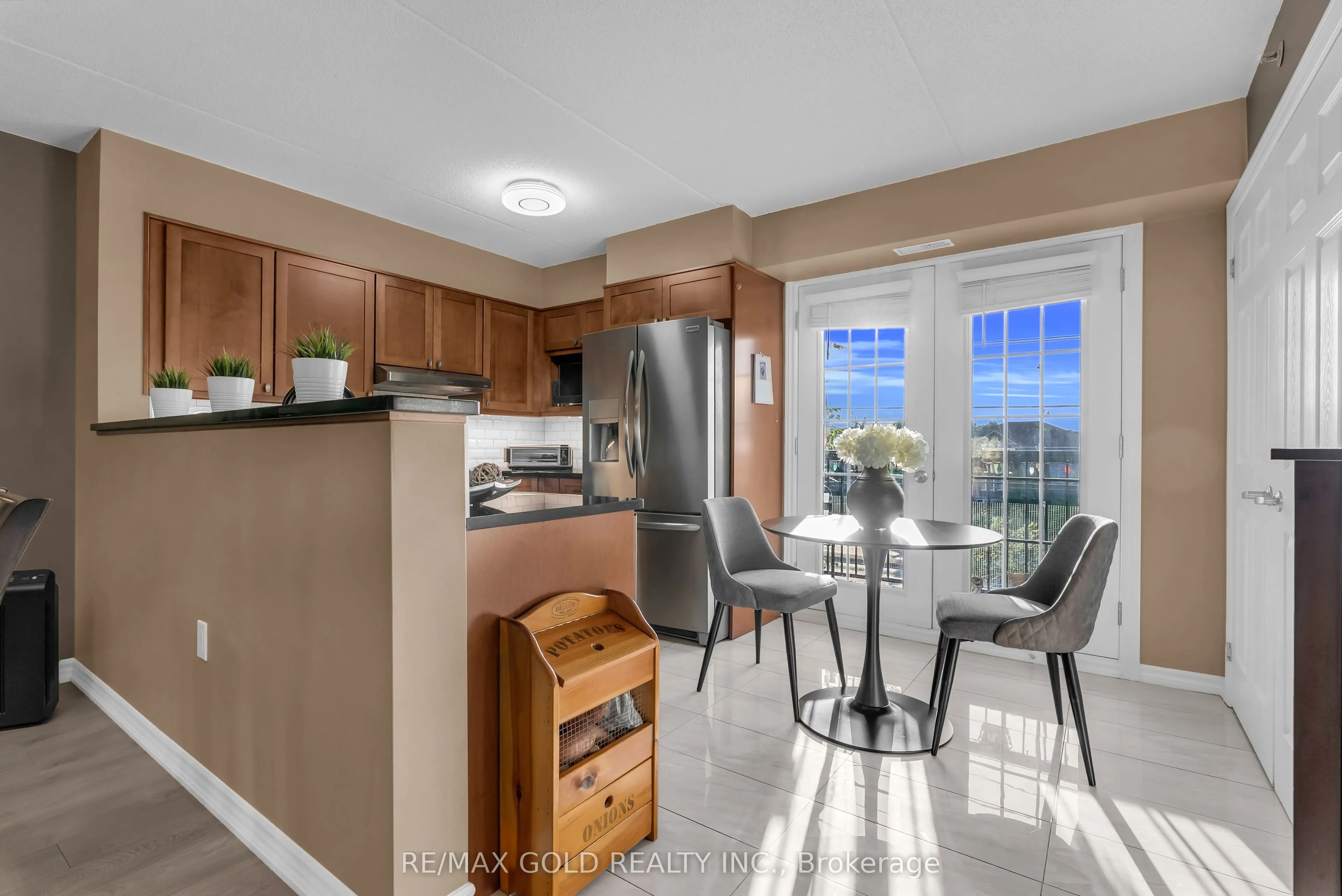 1380 Main Street E #210
