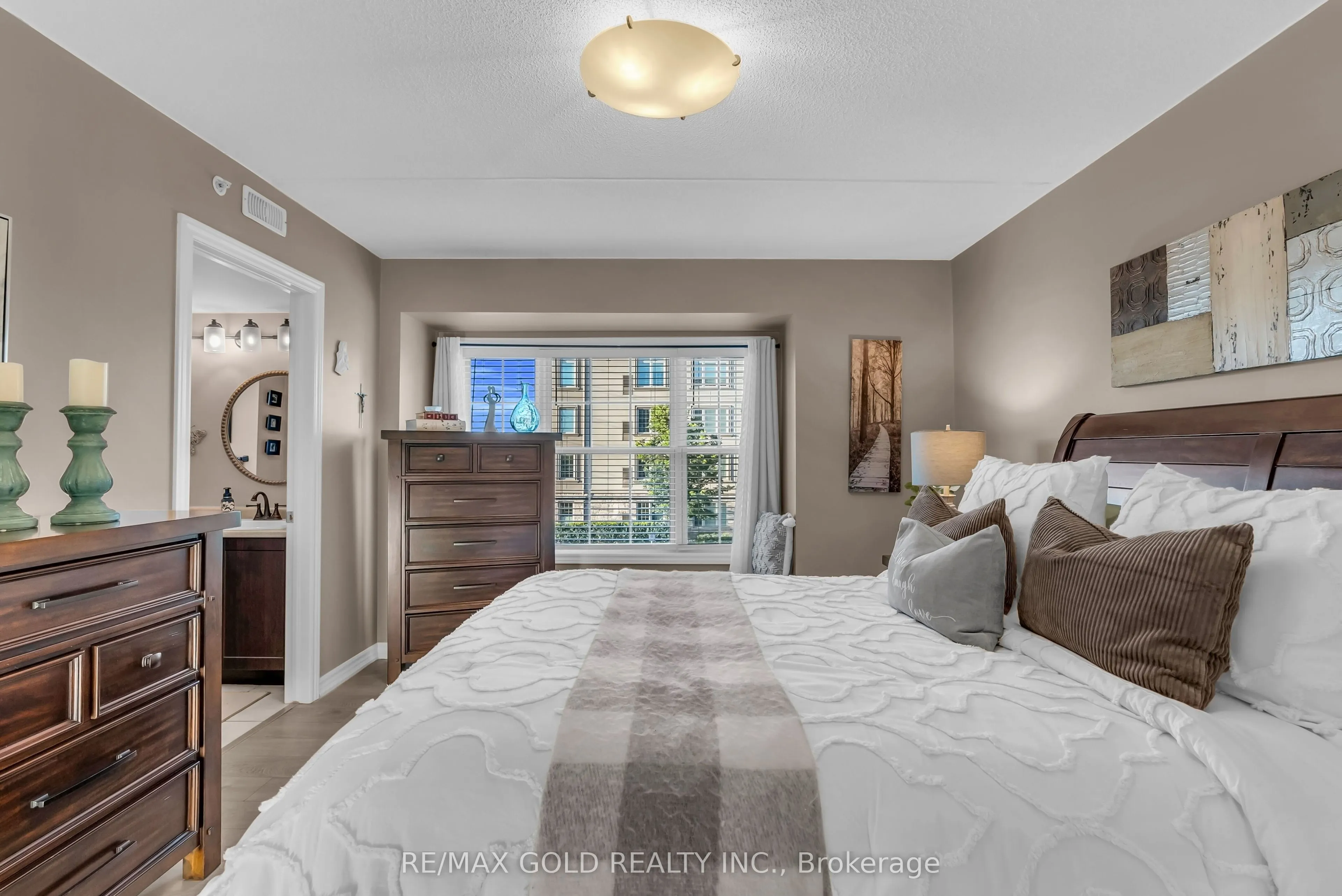 1380 Main Street E #210
