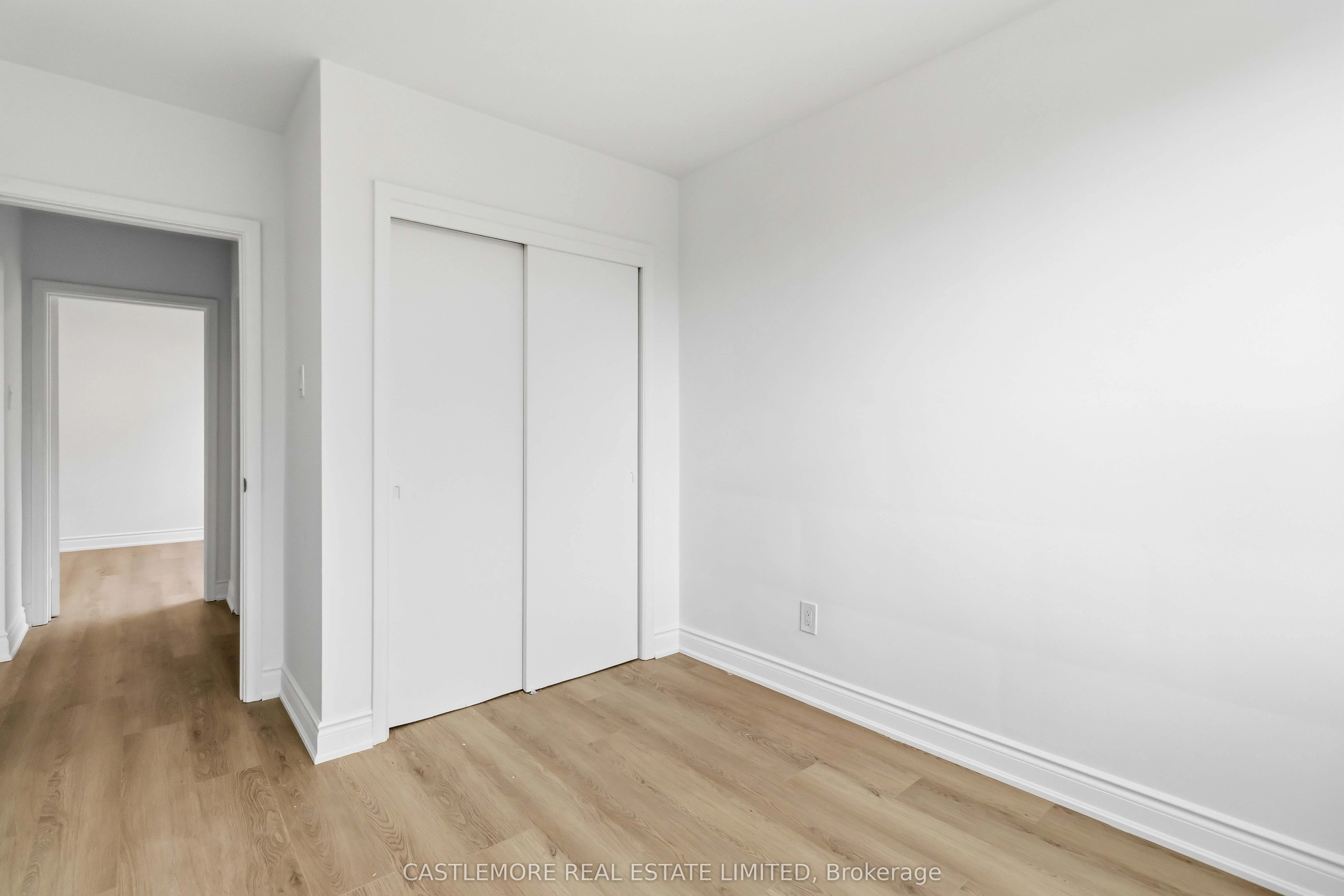 9 allenby Avenue