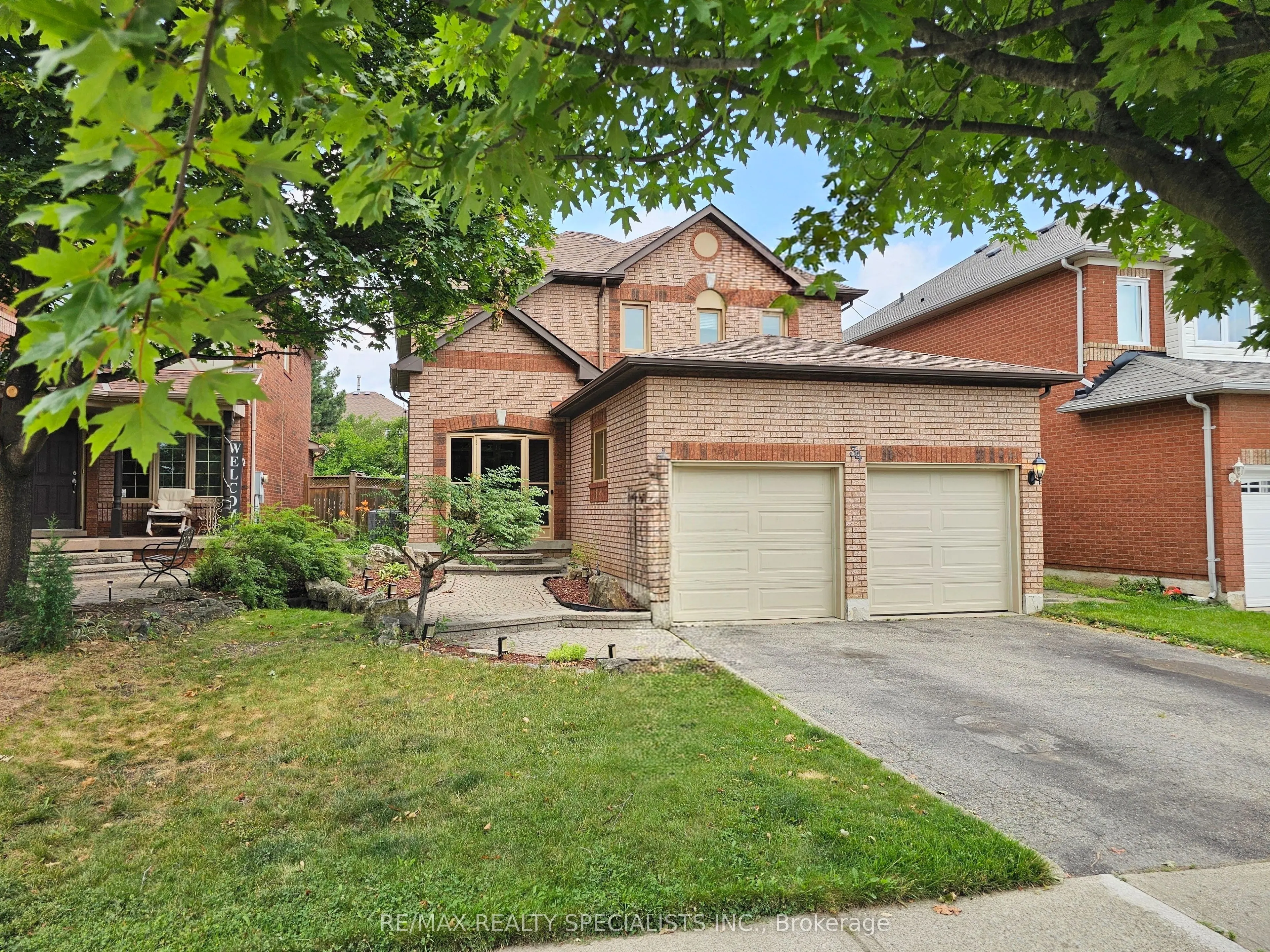 34 Killaloe Crescent