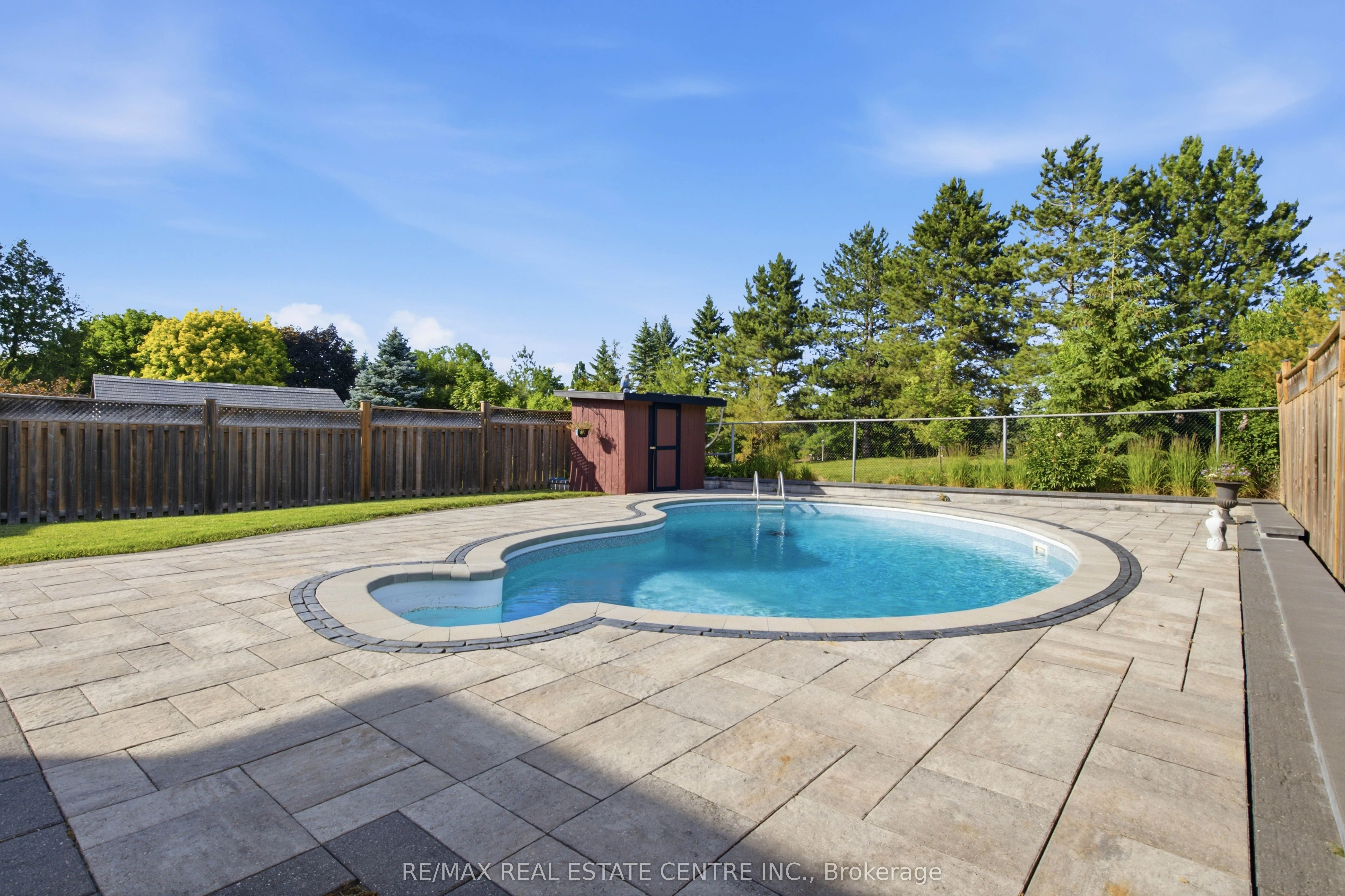 23 Deer Valley Drive