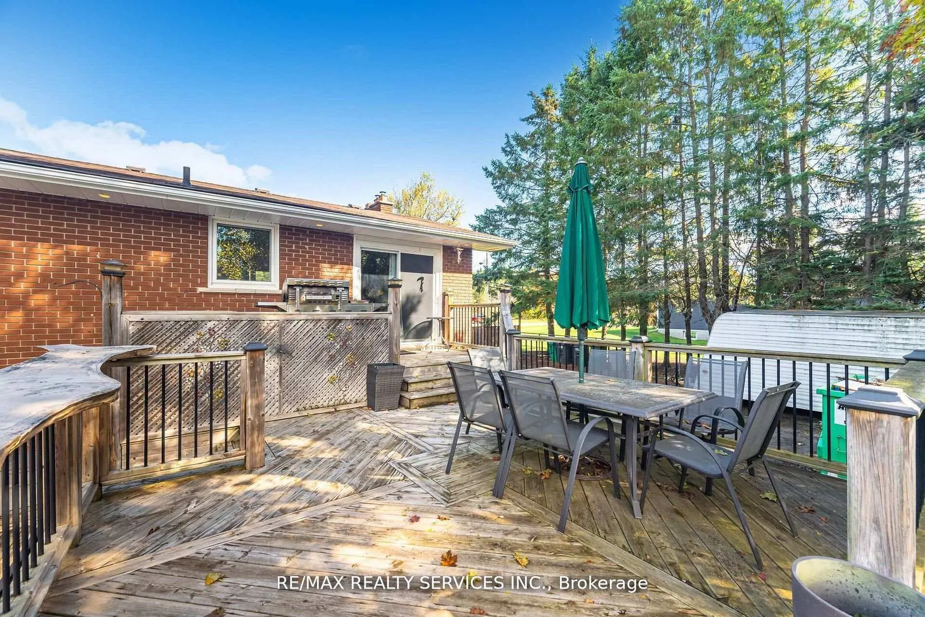 32 Caledon Street