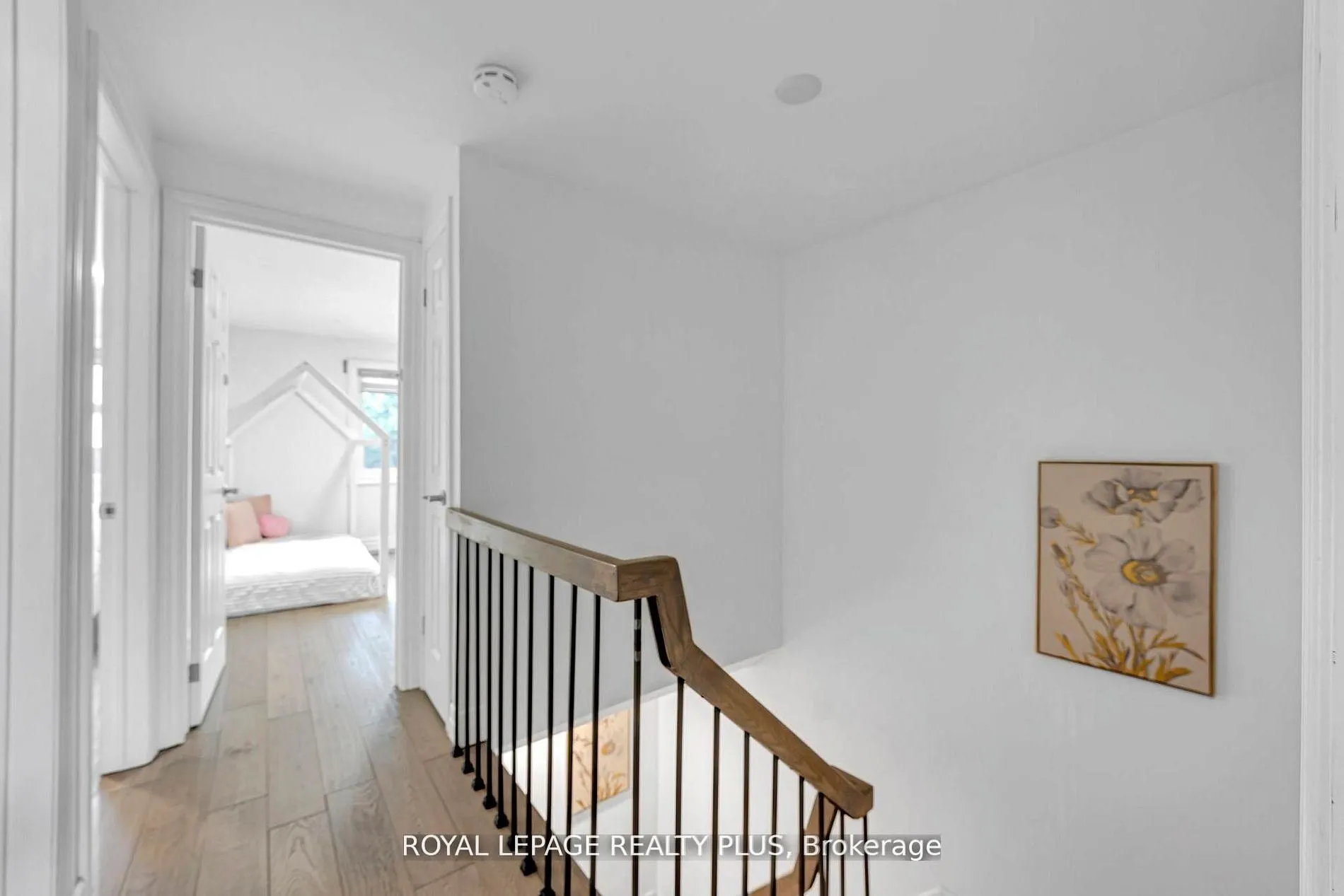 1755 Rathburn Road E #20