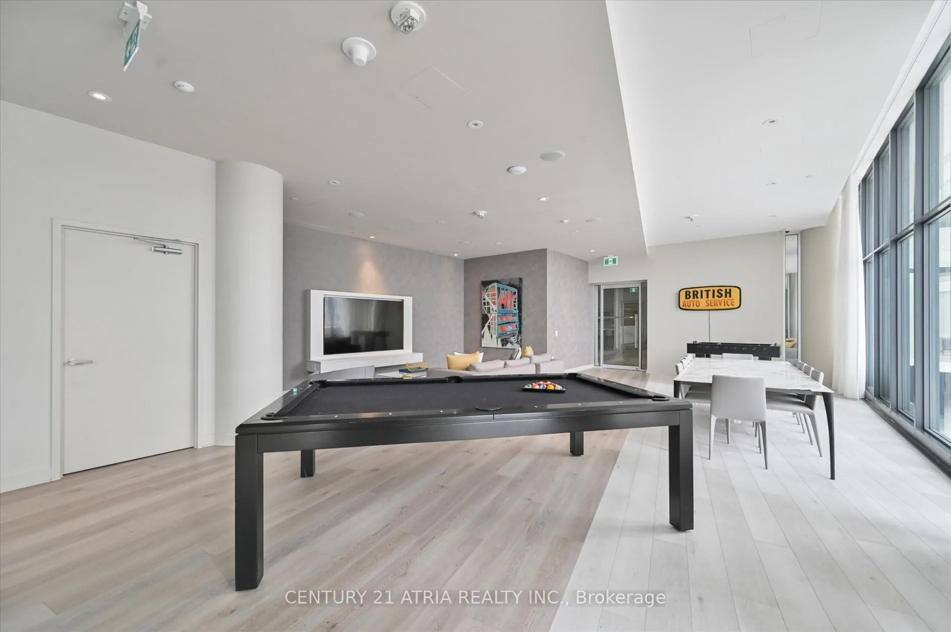3900 Confederation Parkway #1609