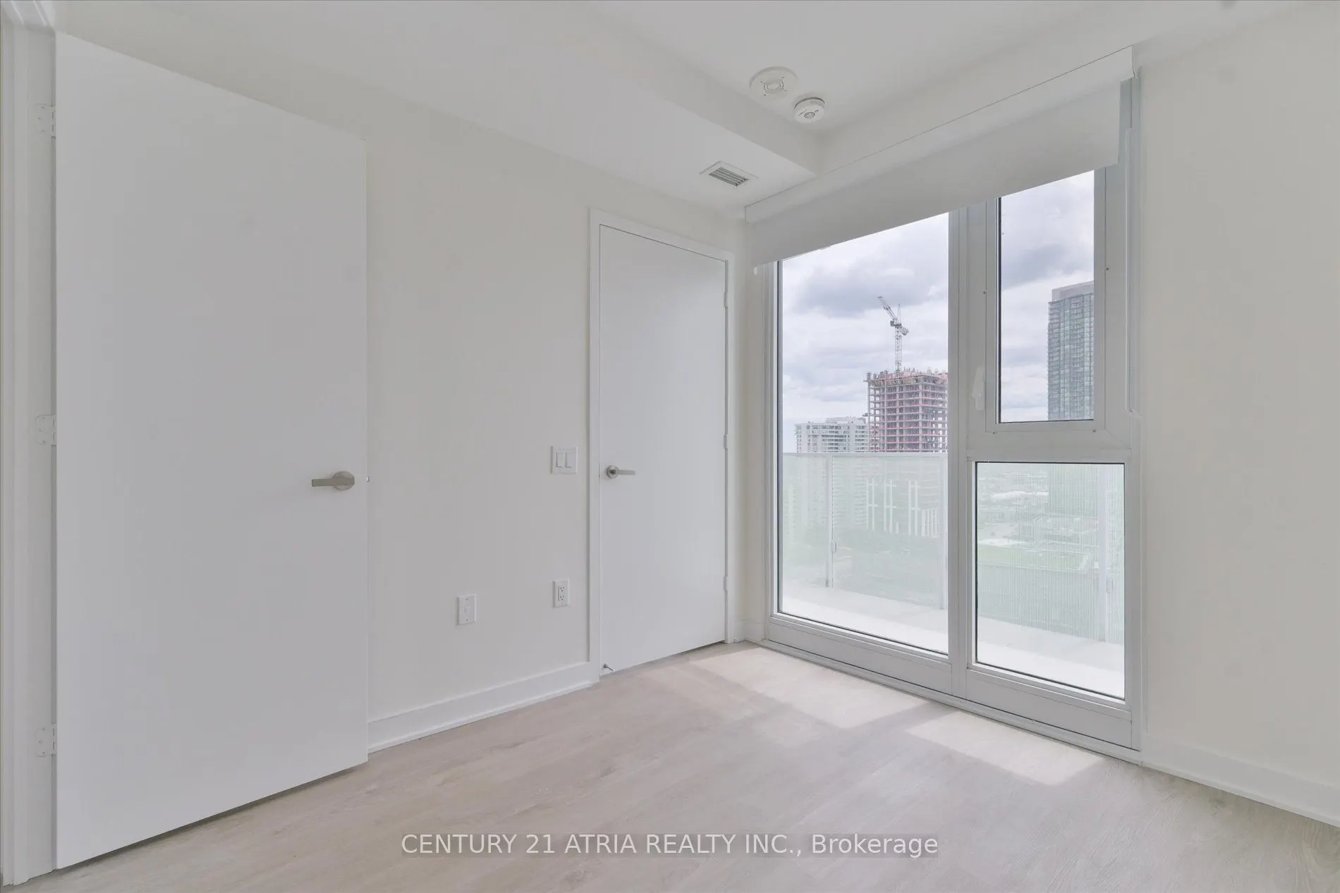 3900 Confederation Parkway #1609