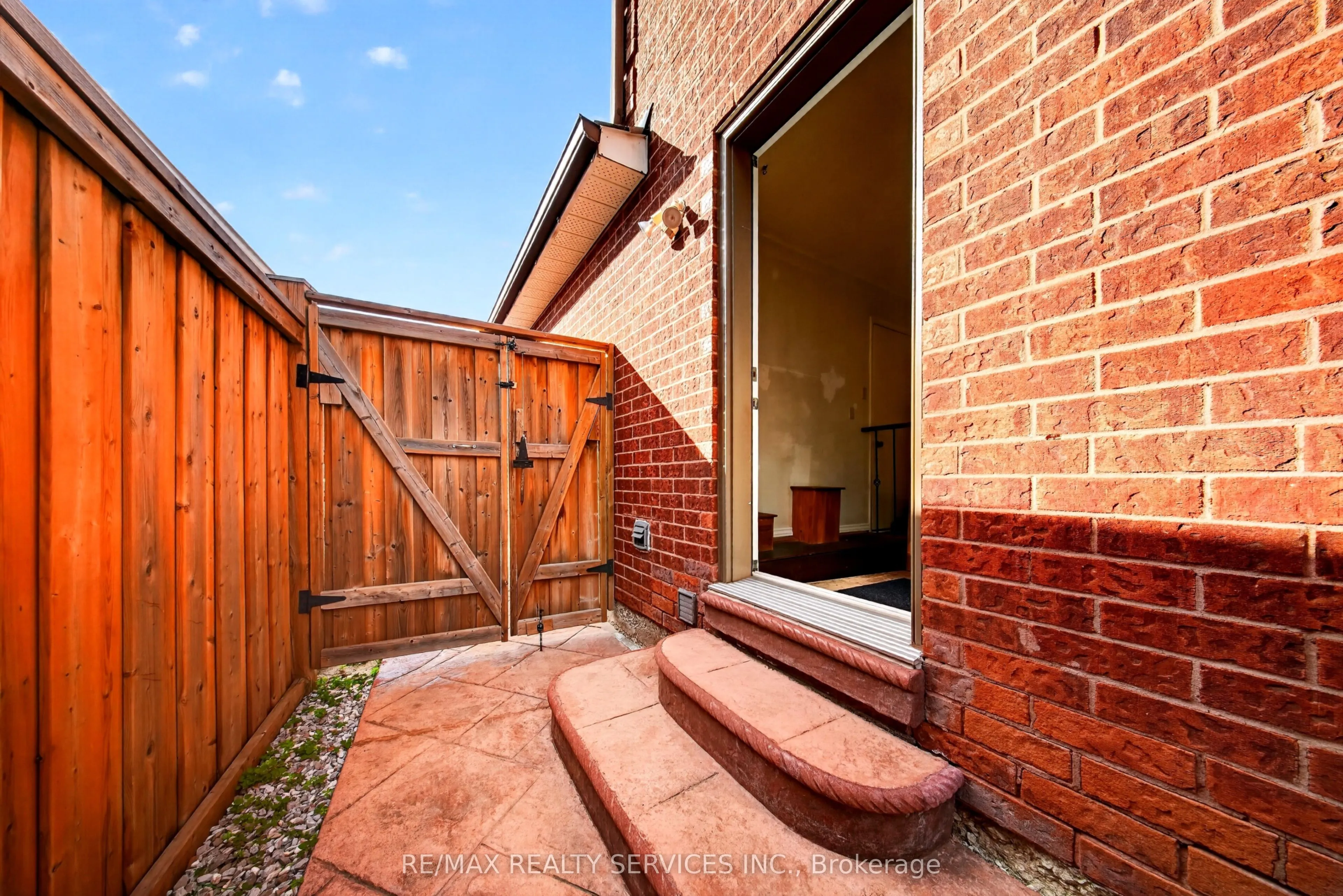 14 Gatesgill Street