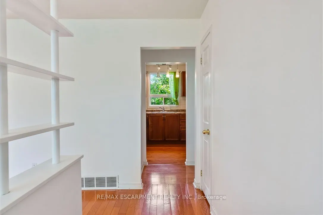 1214 Argreen Road