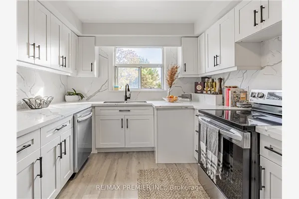 1368 Tansley Drive