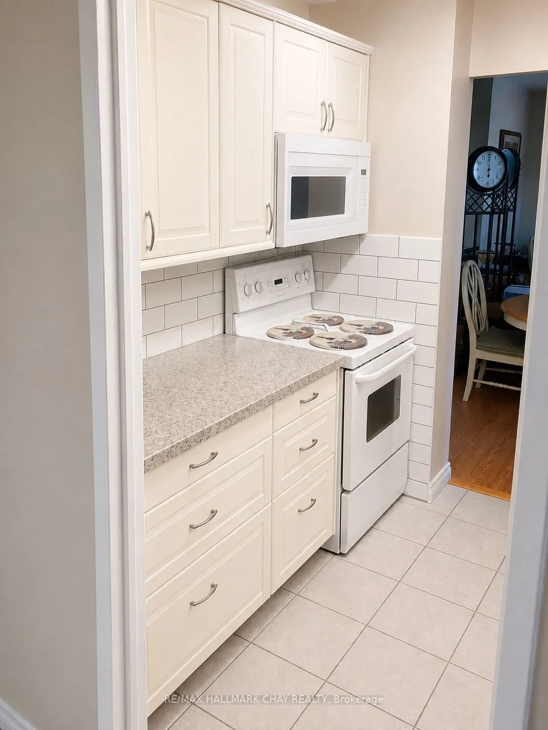 3065 Queen Frederica Drive #604