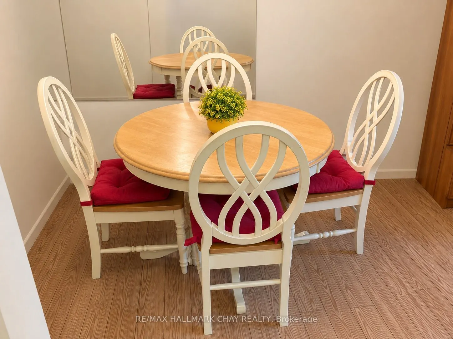3065 Queen Frederica Drive #604